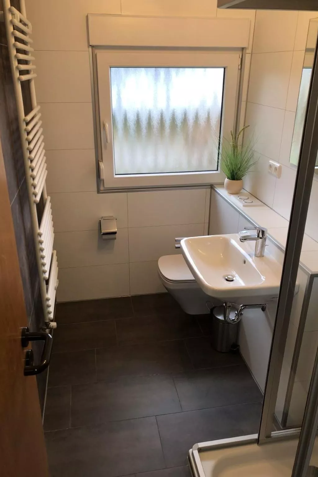 Freistehendes Ferienhaus in 2.Reihe am See-Image-tags.info