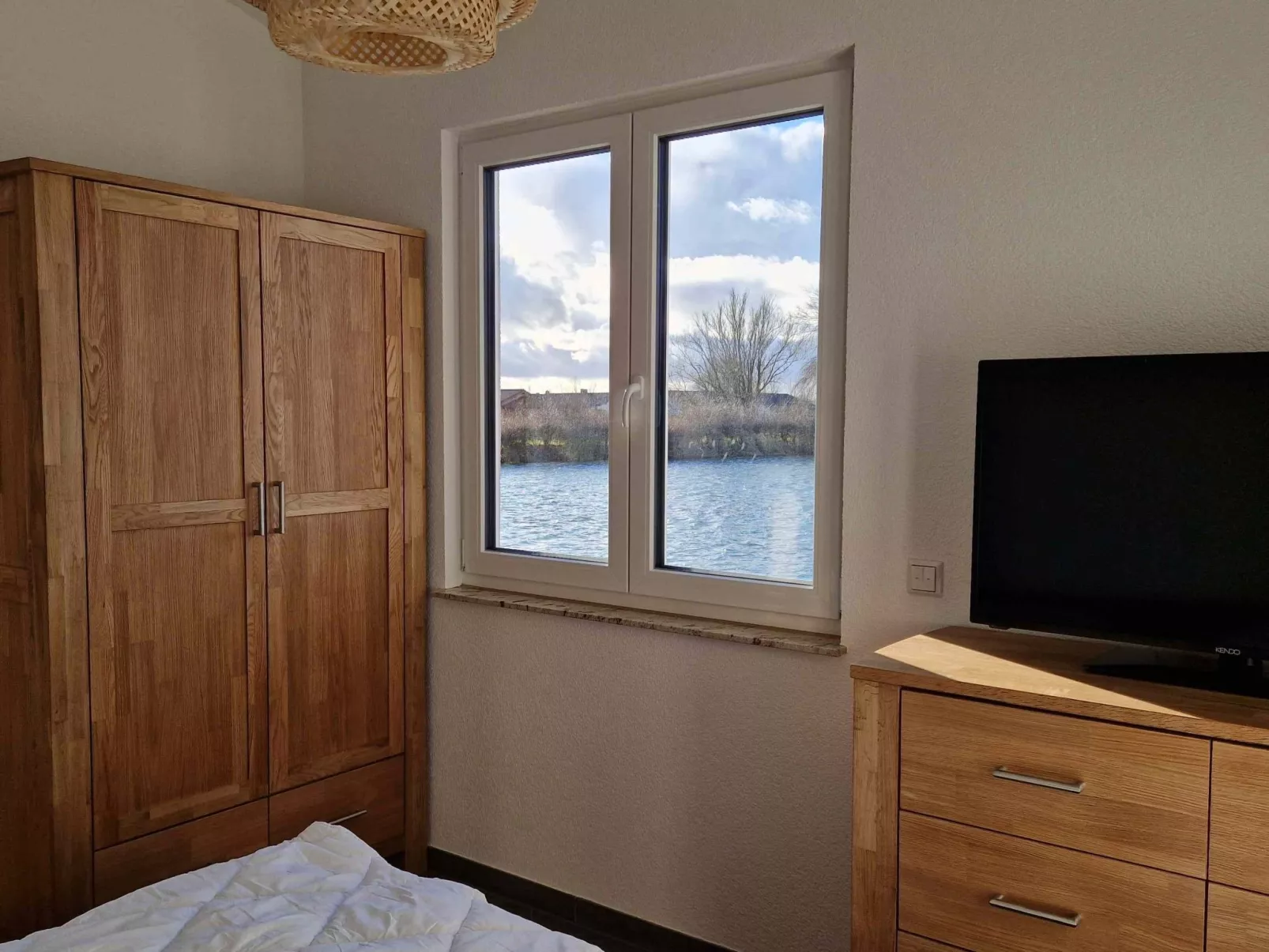 A 17 mit eigenem exklusivem Zugang zum Binnensee-Binnen