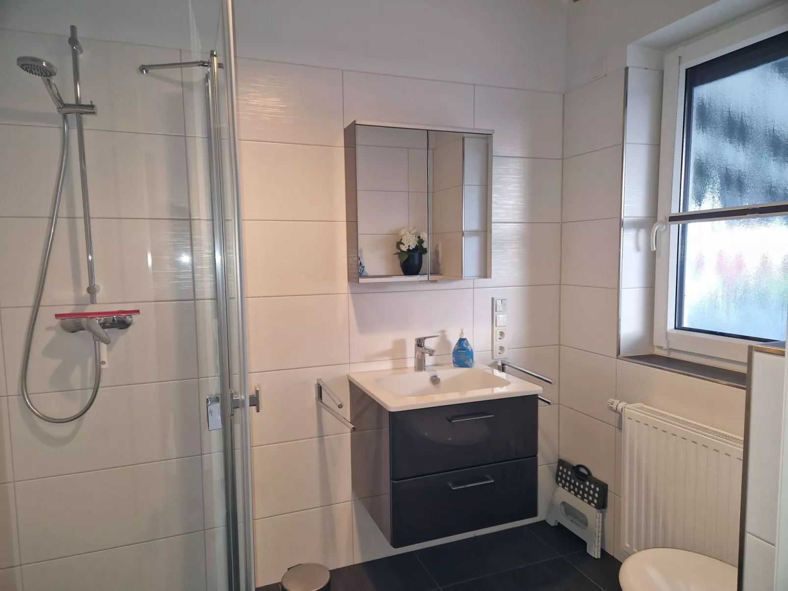 G2 Ferienhaus mit Wiesenblick und Waschmaschine-Binnen