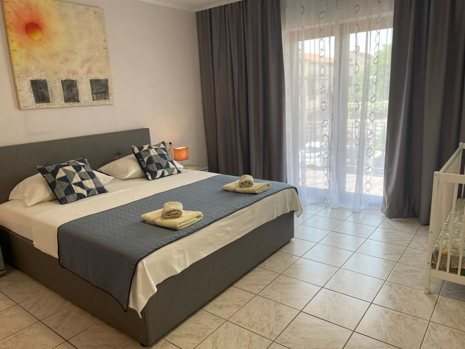 Appartement mit zwei Terrassen mit Meerblick-Image-tags.info