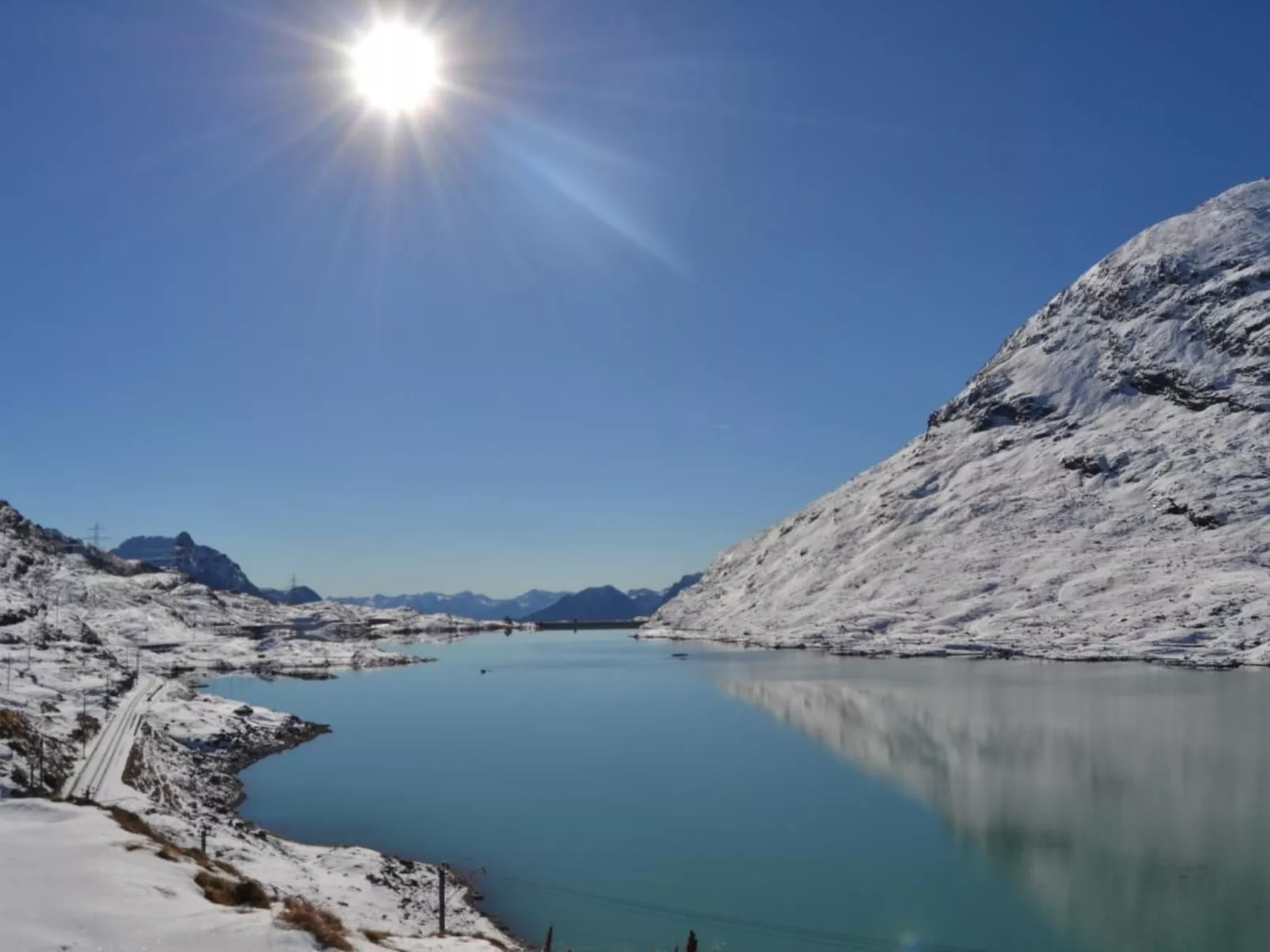 Sonnige 2.5-Zimmer Wohnung an ruhiger Lage-Buiten