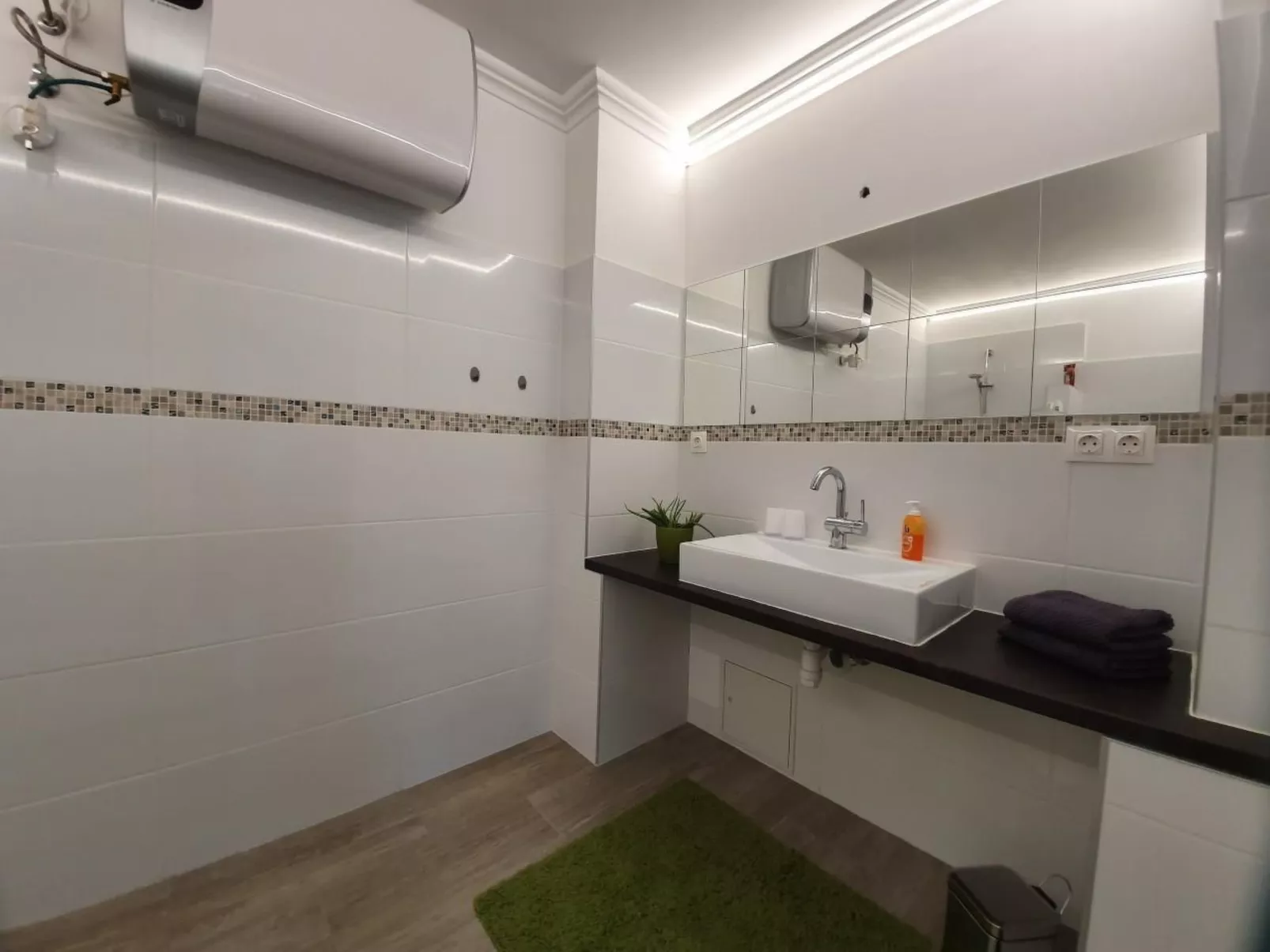 In Lócs mit Privatem Pool-Binnen