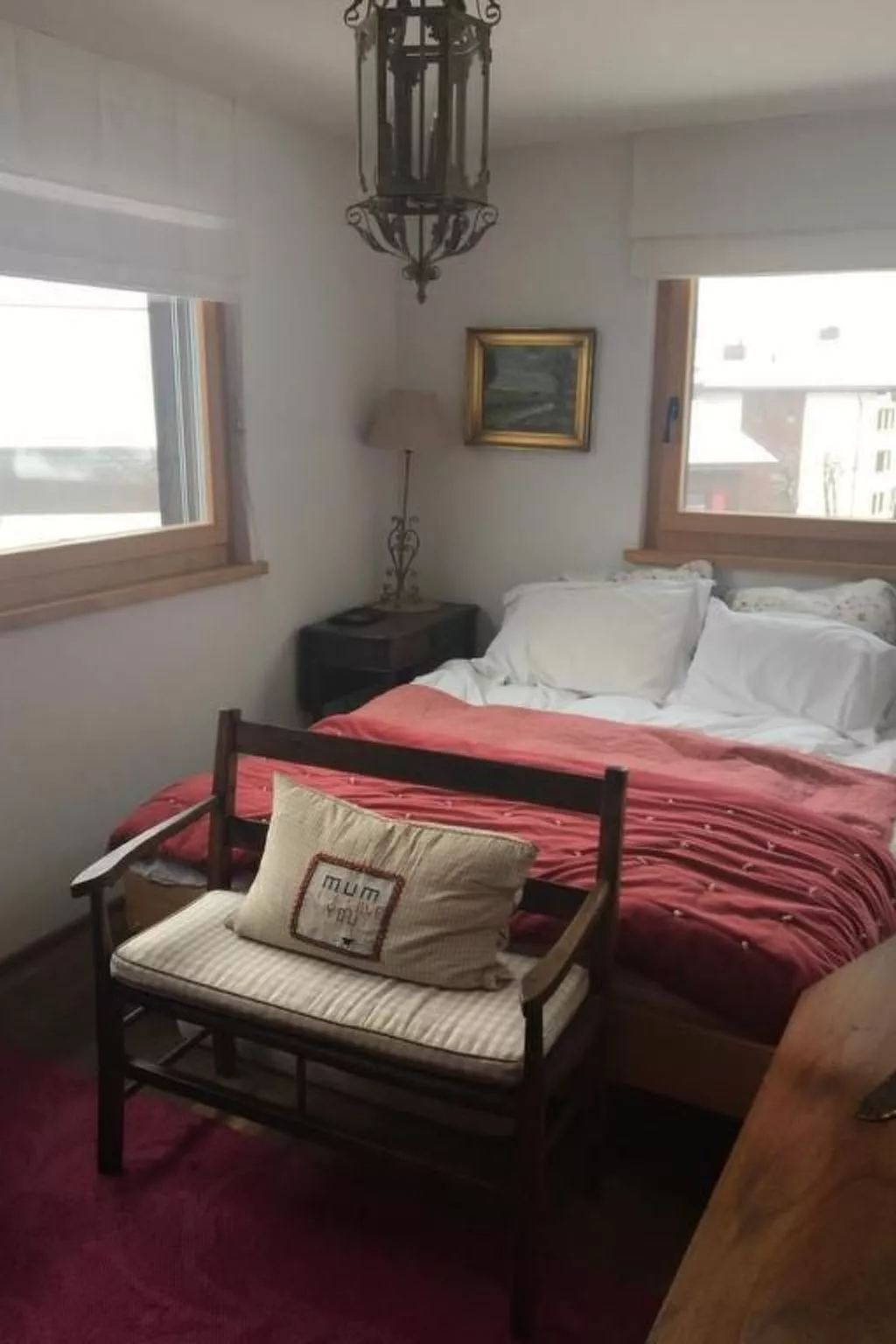 Hus Tschuetta-Image-tags.info