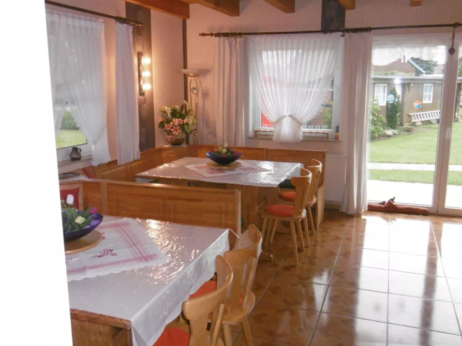 Für 16 Personen mit Terrasse-Image-tags.info