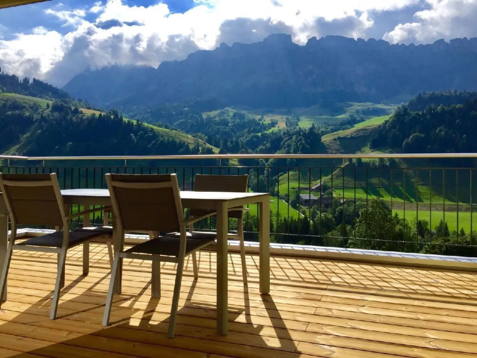 Schwändelifluh-Buiten