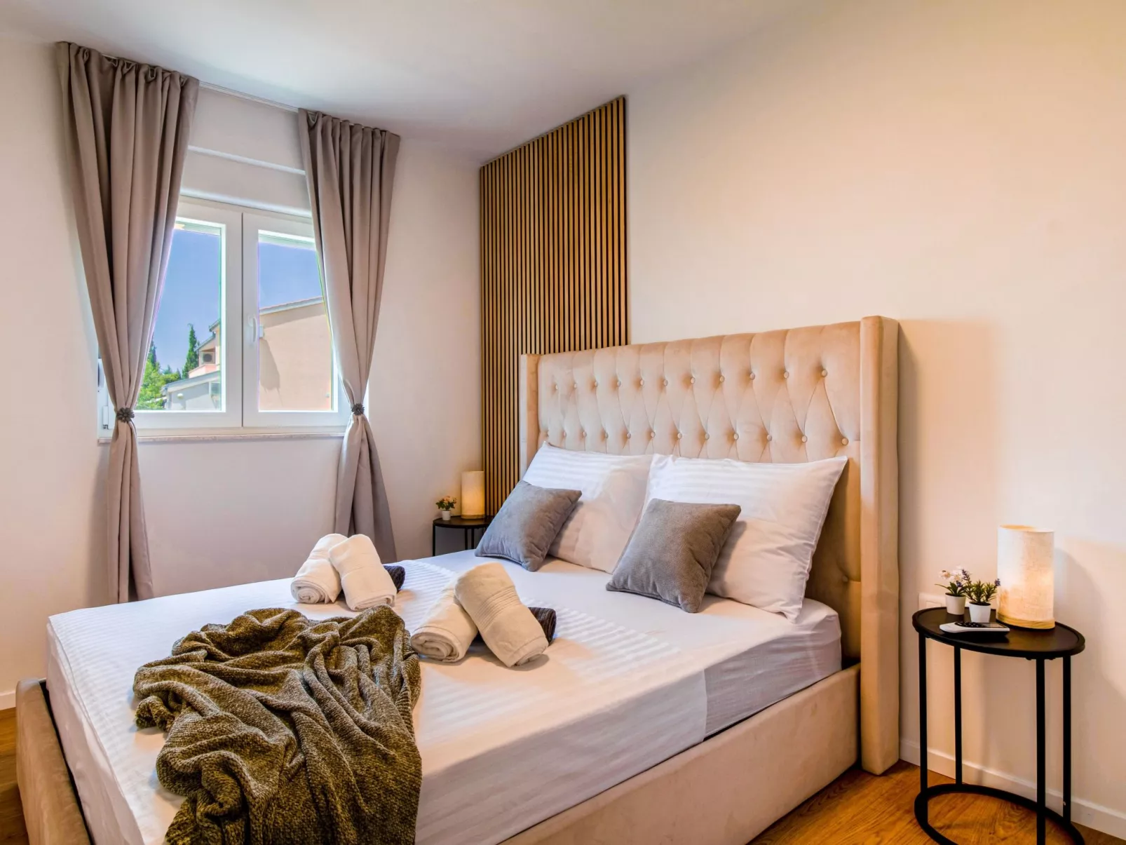 Villa Olea- Pool, Grill, Nähe Flughafen Split-Binnen