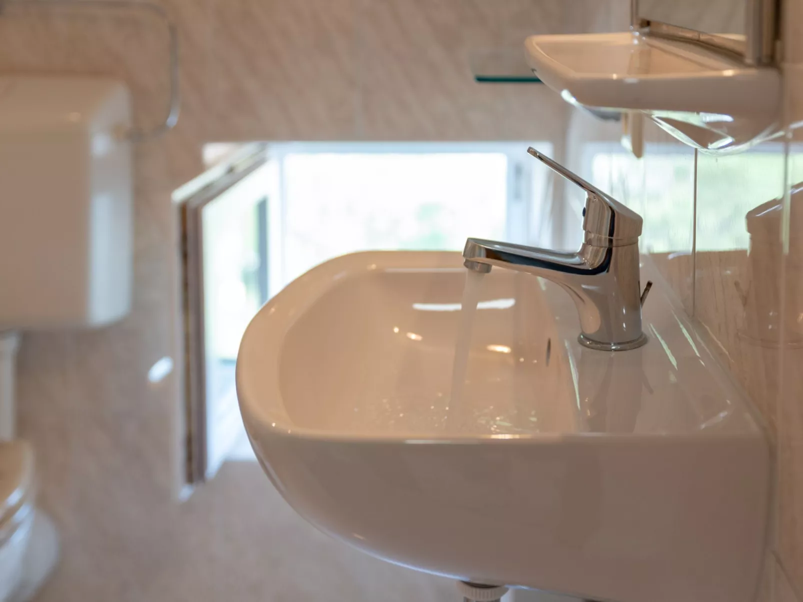 Marinka-Image-tags.info