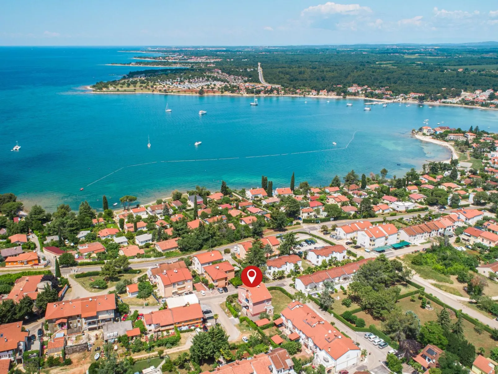 "Villa Pinta" mit Blick auf das Wasser