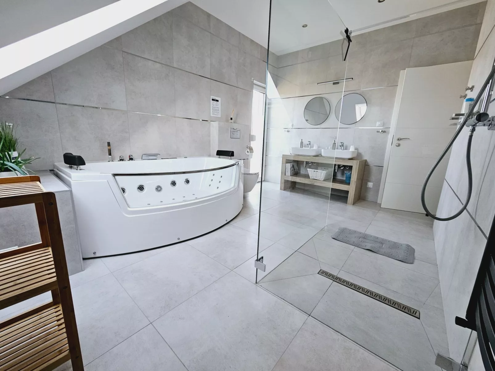 Ferienvilla "Villa Koprowo" mit Jacuzzi und Sauna-Binnen