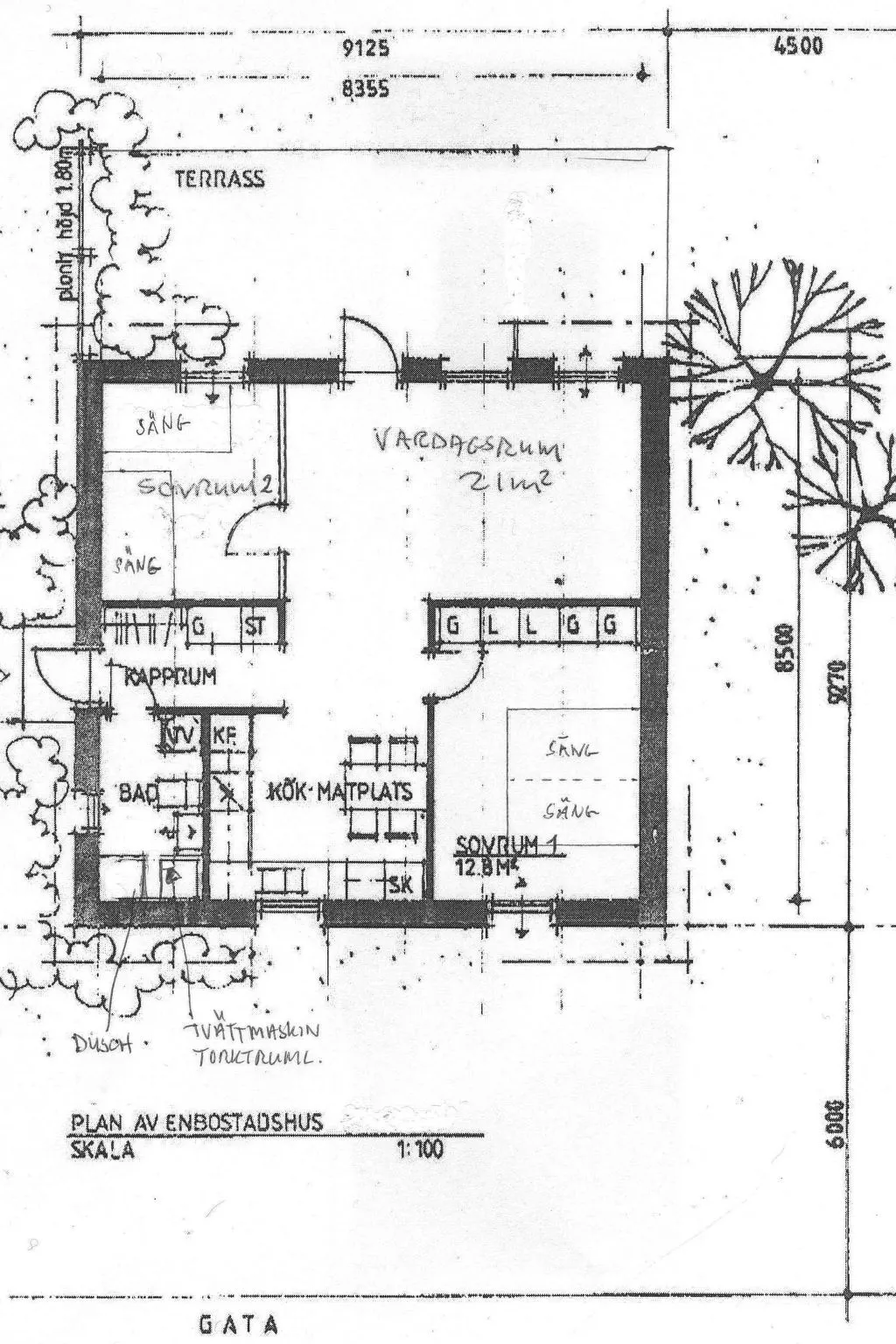 Mit Garten, Grill und Terrasse