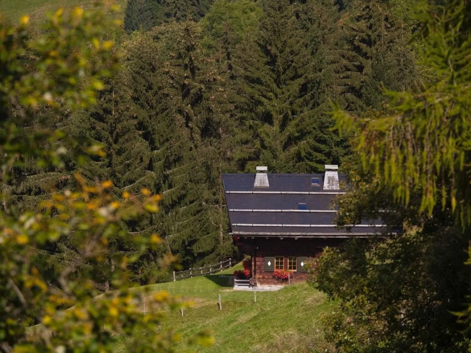 Berghütte "Le Chalet de Lara"-Buiten
