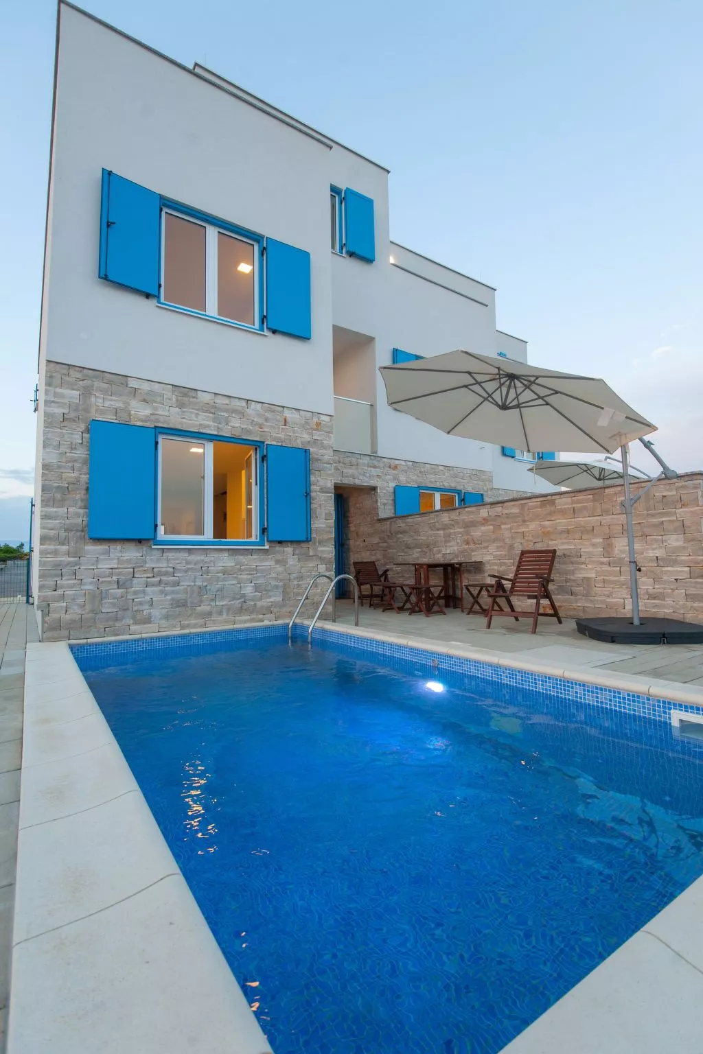 "Miri Melon" mit eigenem Pool