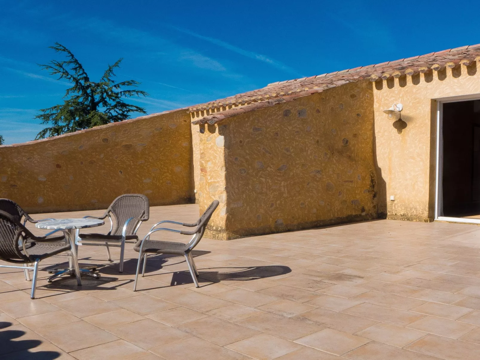 2 hochwertige Mas mit privatem Pool und Blick auf die Landschaft-Image-tags.info