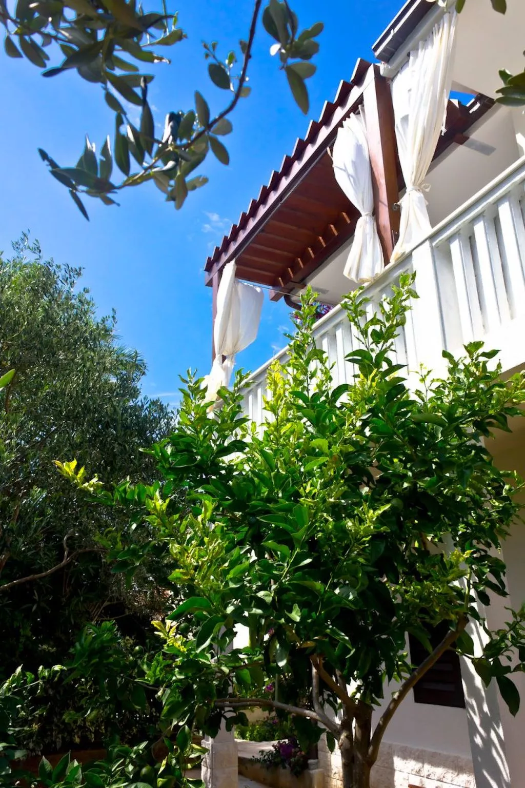 Wohnung "Ivka 1" mit Blick auf das Wasser-Buiten