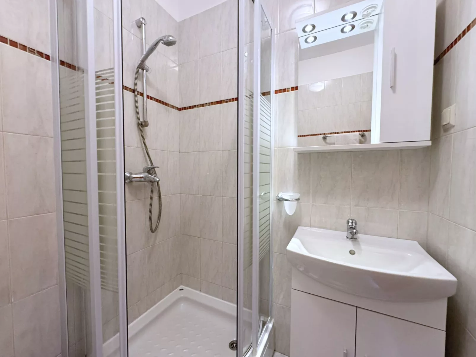 Apartment Scheich-Image-tags.info