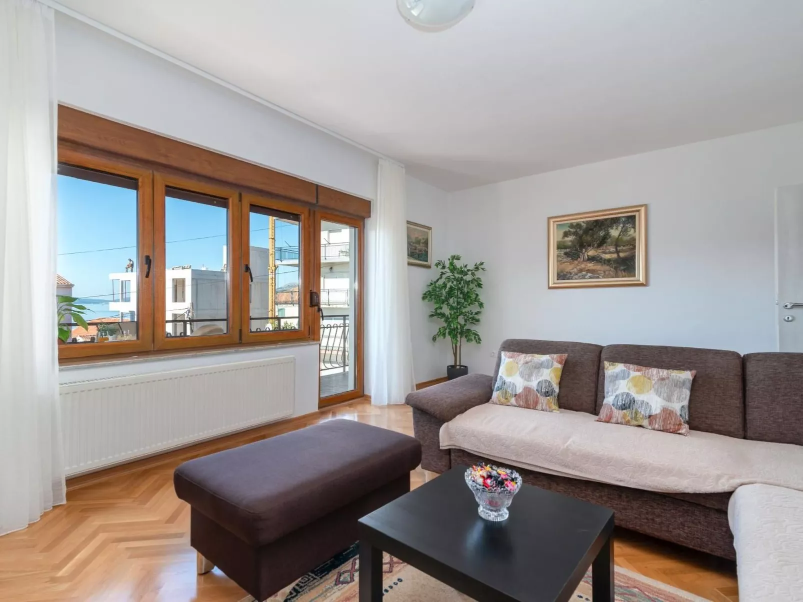 Apartment Domi-Image-tags.info