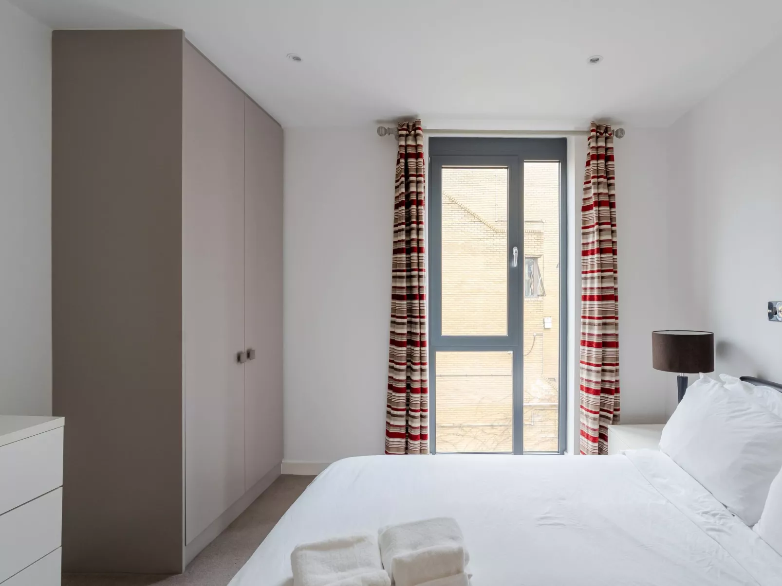 Luxuriöse 2-Bett-Wohnung im Hotelstil in Notting Hill-Binnen