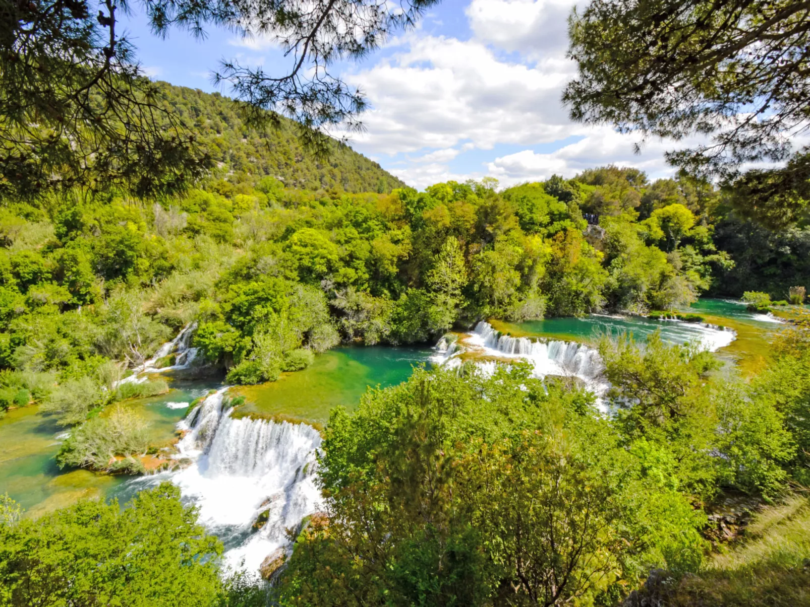 Die Höfe der Villa Ivan-Omgeving