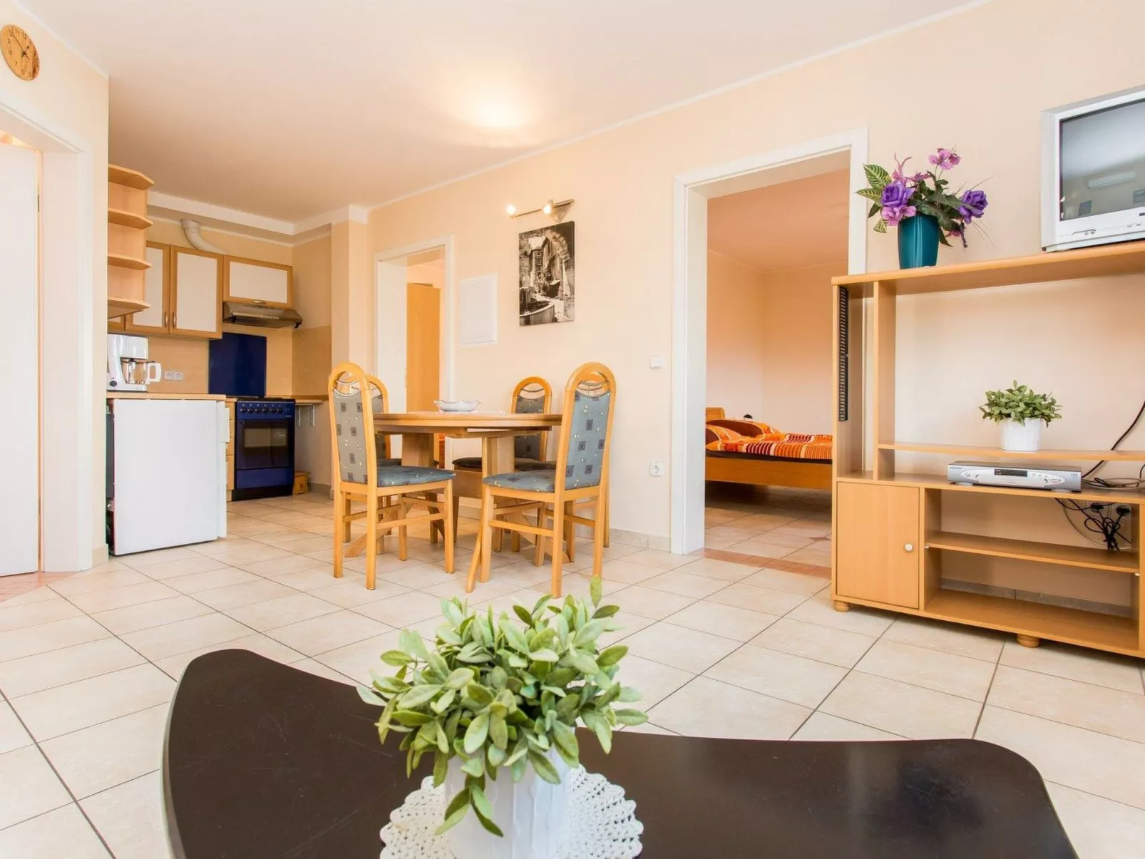 Für 5 Personen ca. 55 m&sup2; in Šilo, Adriaküste Kroatien (Kroatische Inseln)-Binnen