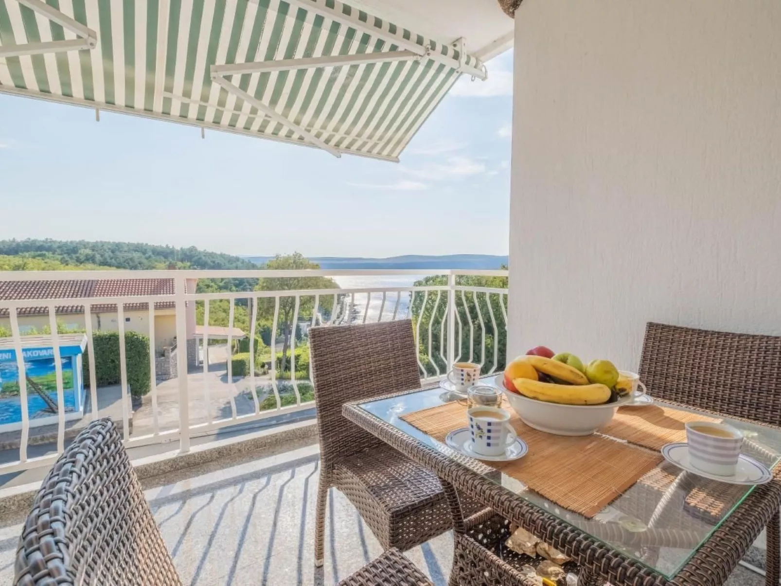 Appartement in Jadranovo-Buiten