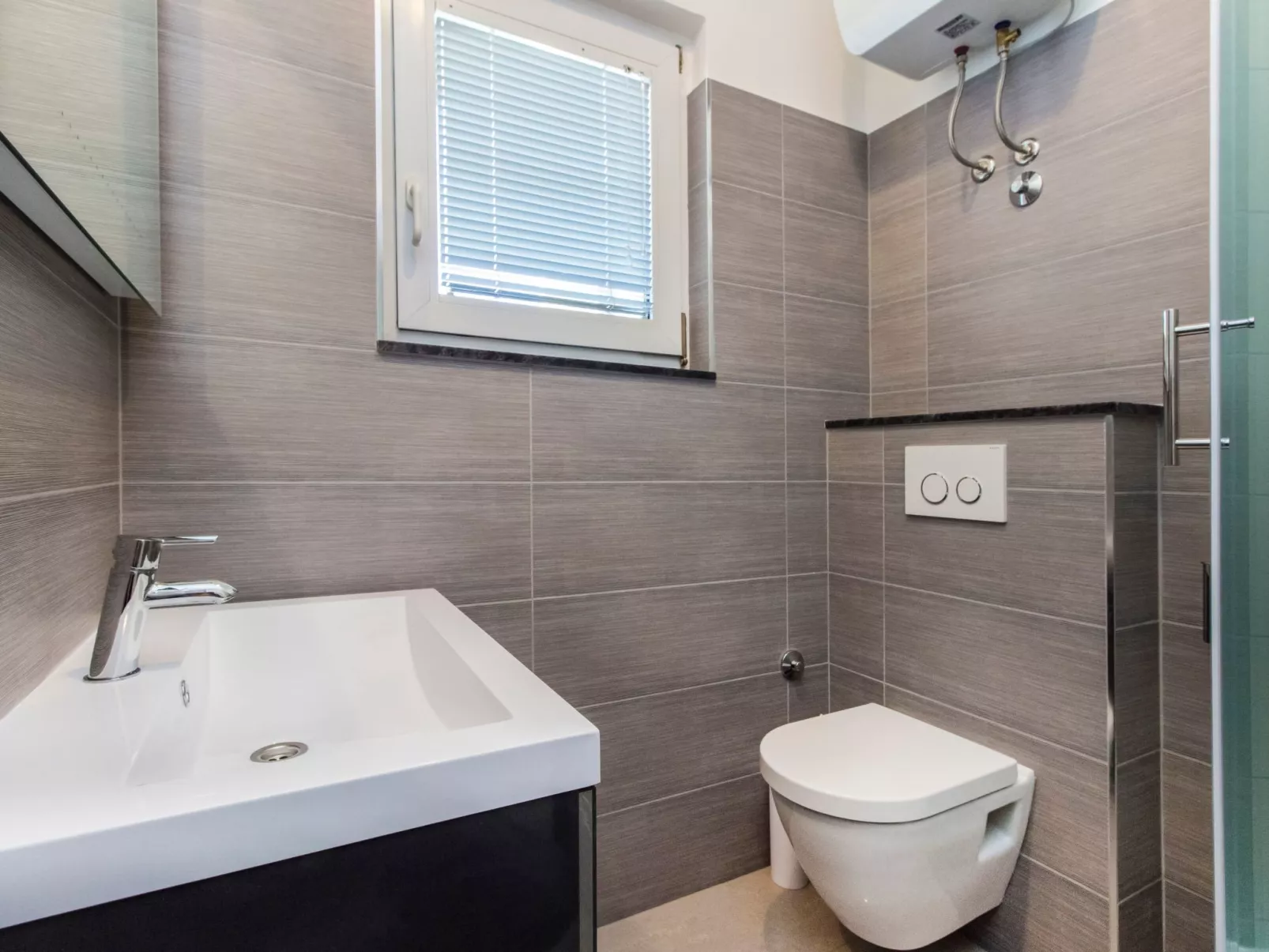 Wohnung mit Blick auf das Wasser-Binnen