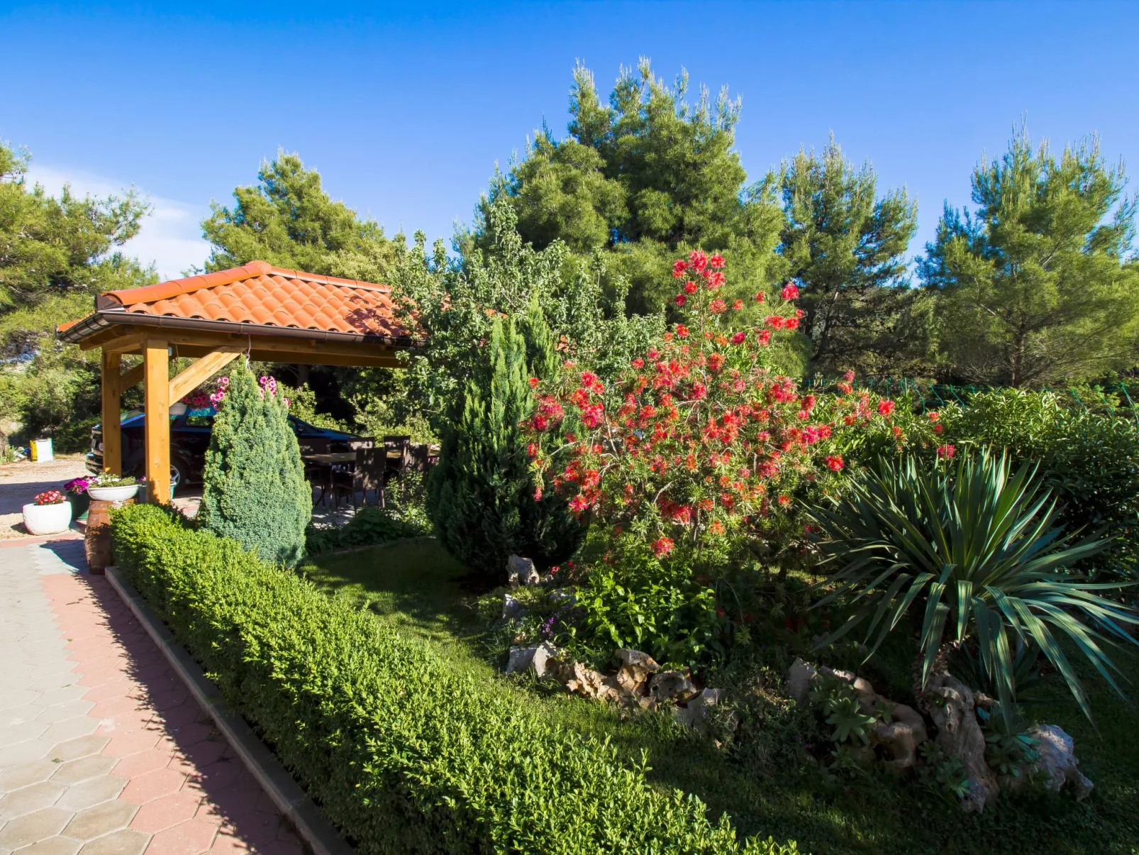 Mit Blick auf das Wasser-Buiten