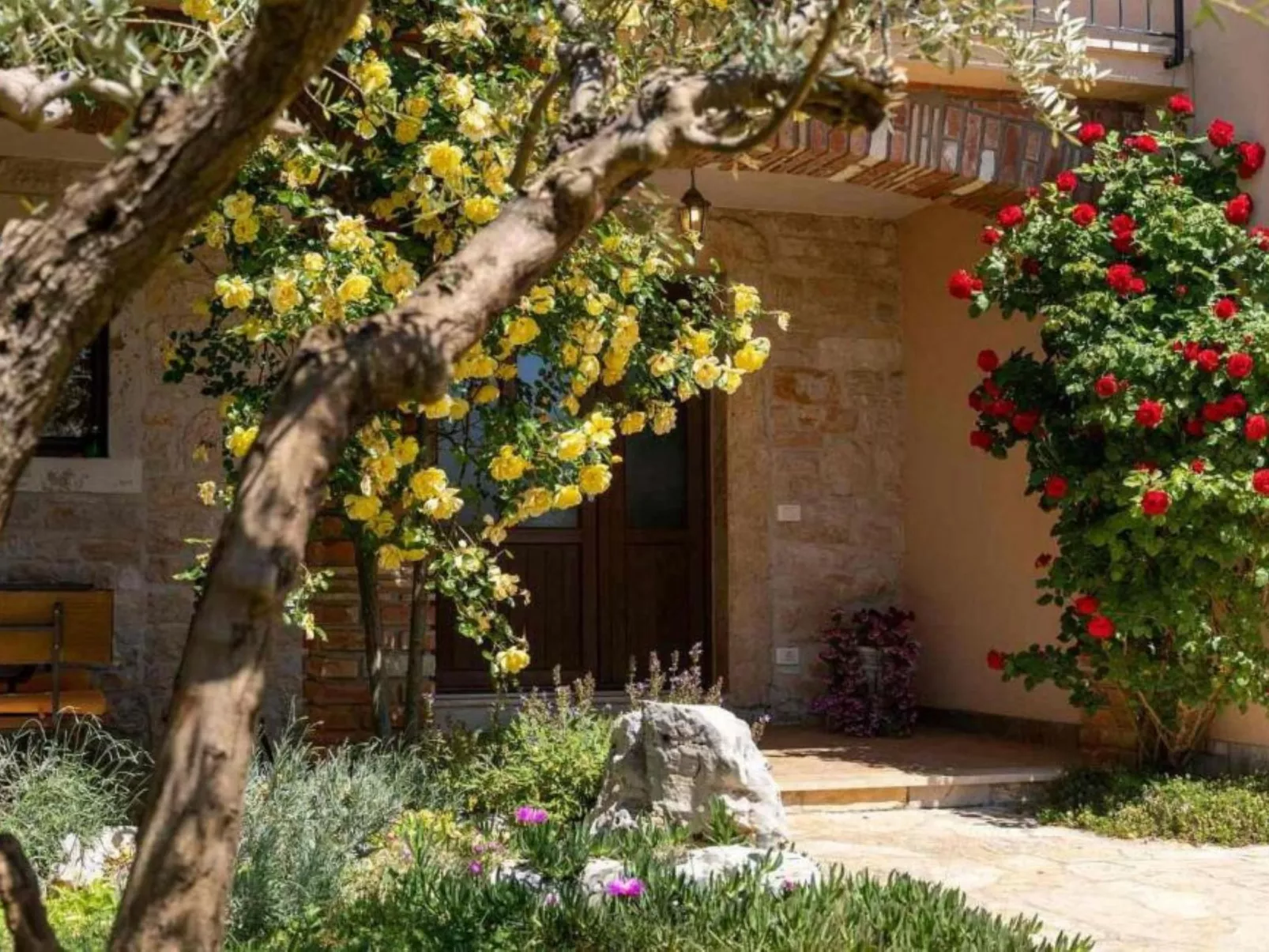 Casa Paola-Image-tags.info