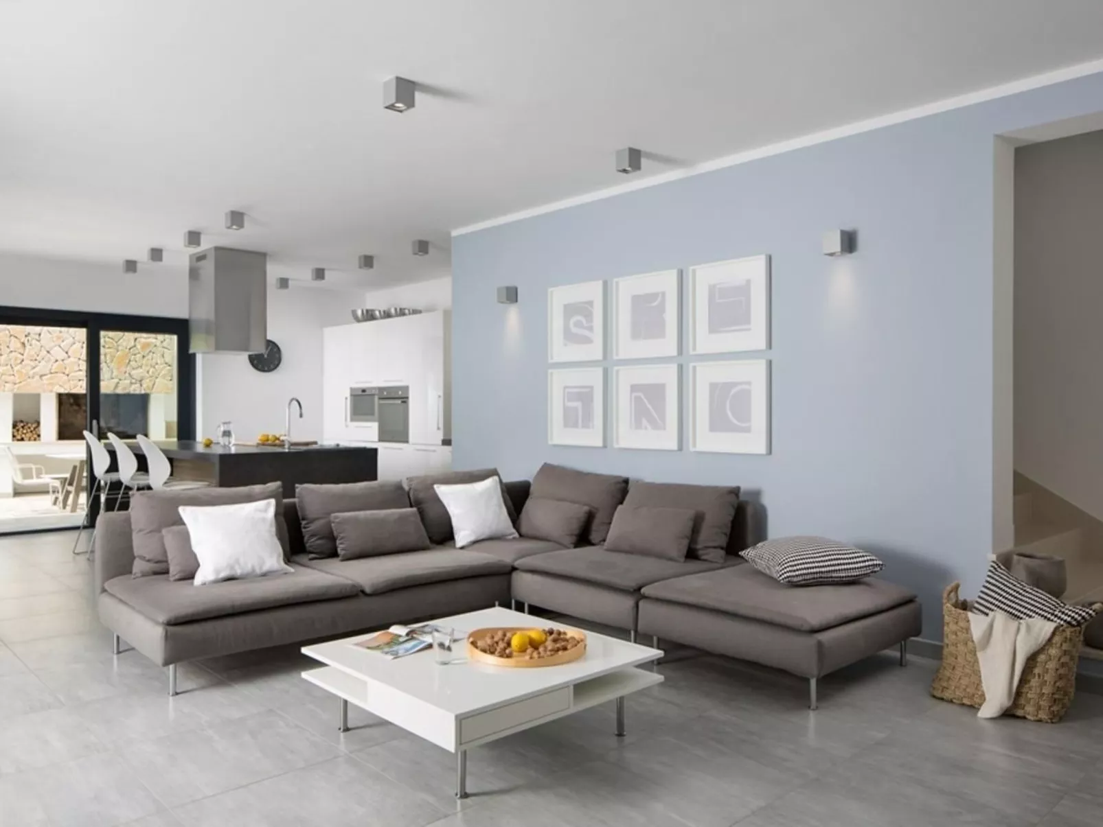 Moderne Villa Arsia mit Pool, gelegen in der Nähe von Labin-Binnen