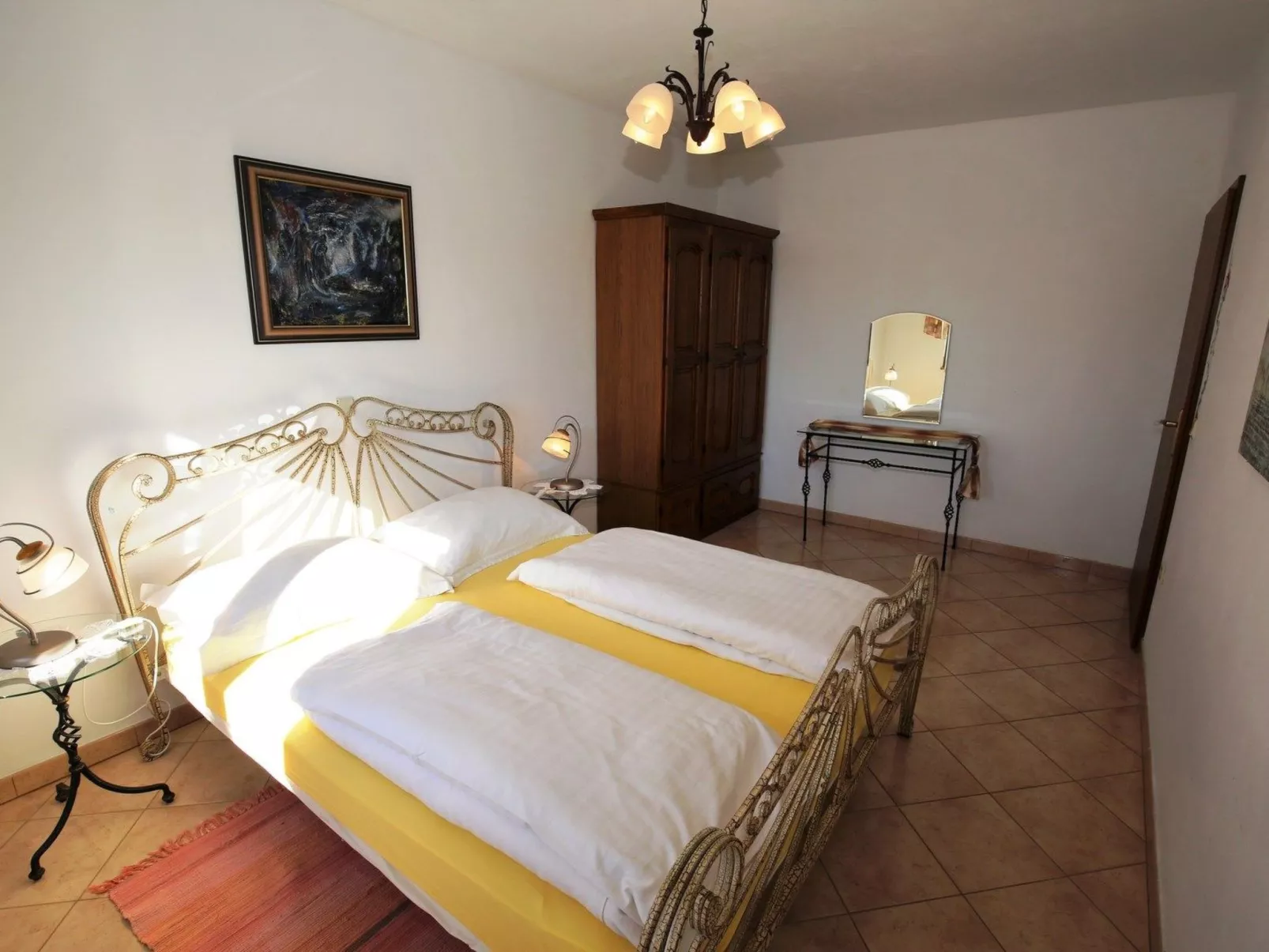 Villa Linet 6.-Binnen