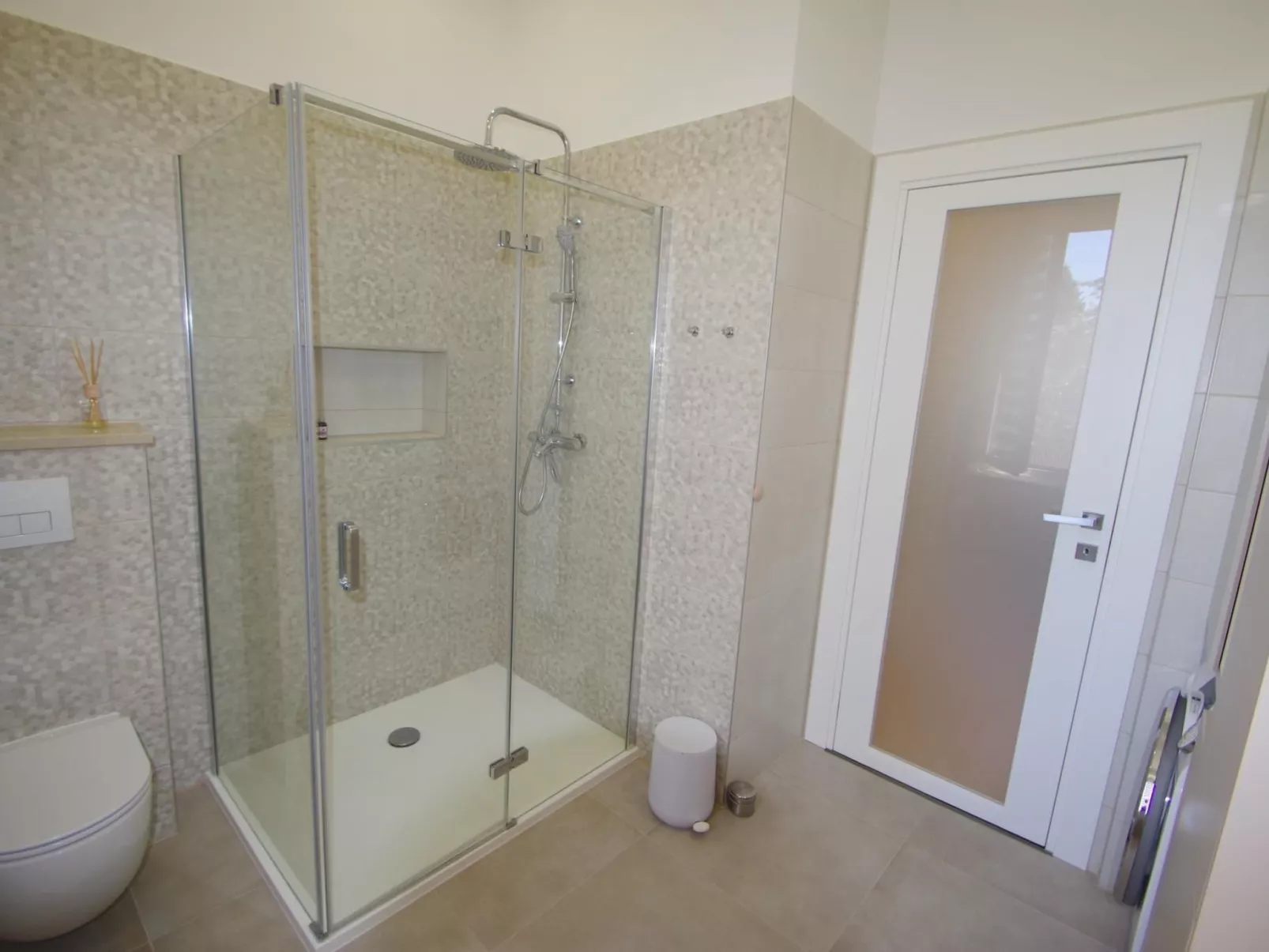 Moderne 2-Schlafzimmer-Wohnung in Pula-Binnen