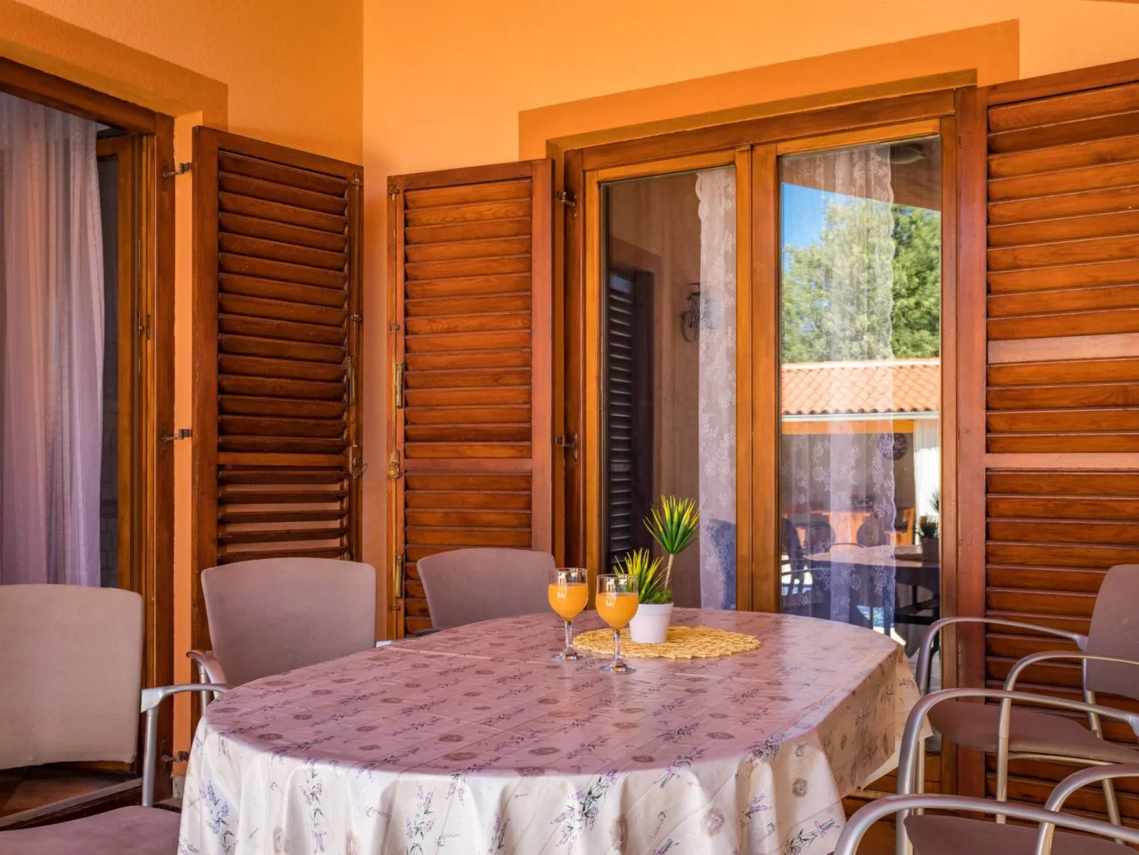 Ferienvilla "Ena"-Buiten