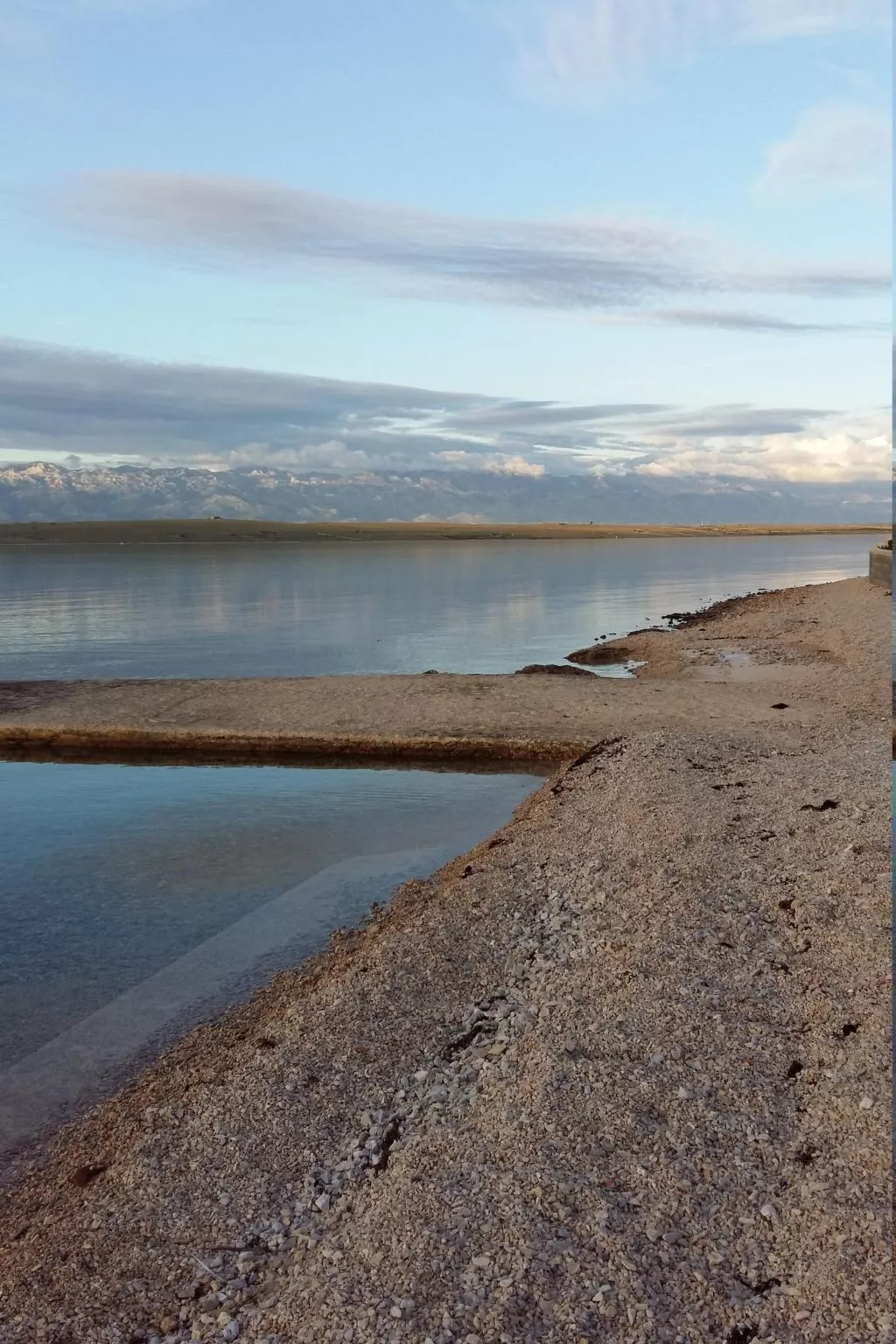 Ema erste Etage mit offener Terrasse-Buiten
