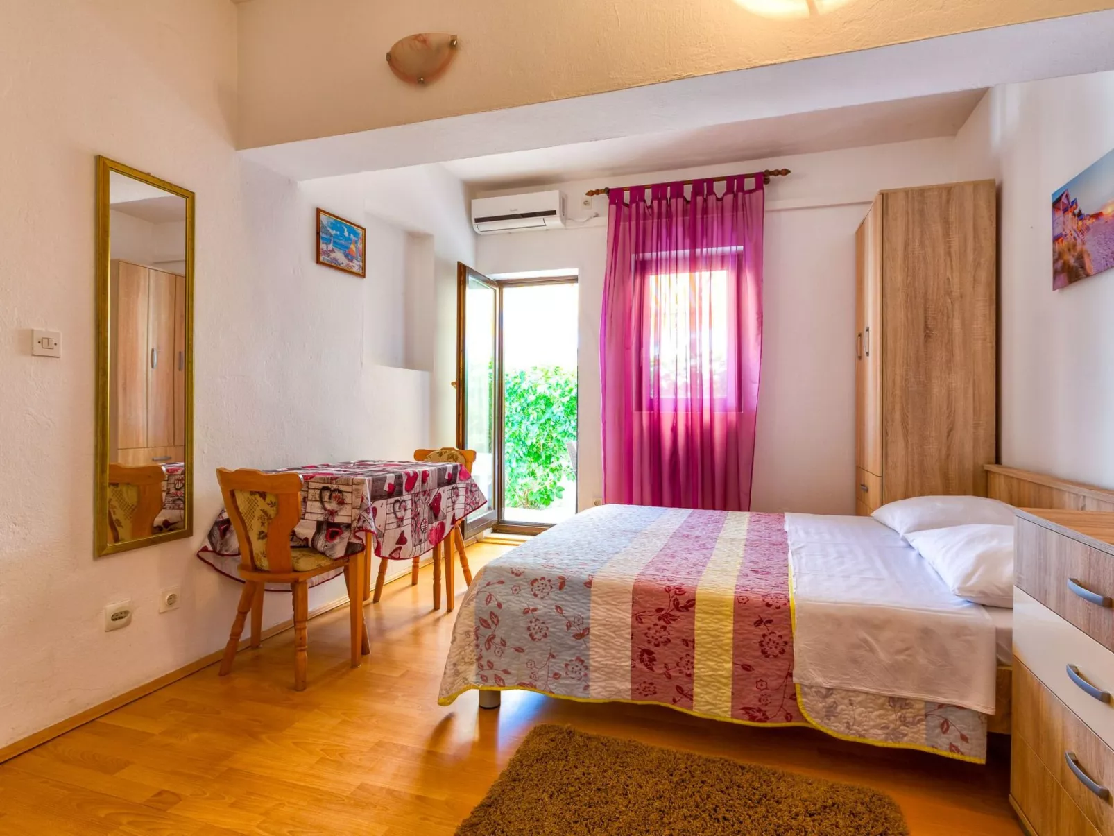 Studioapartment Meri 4-Binnen