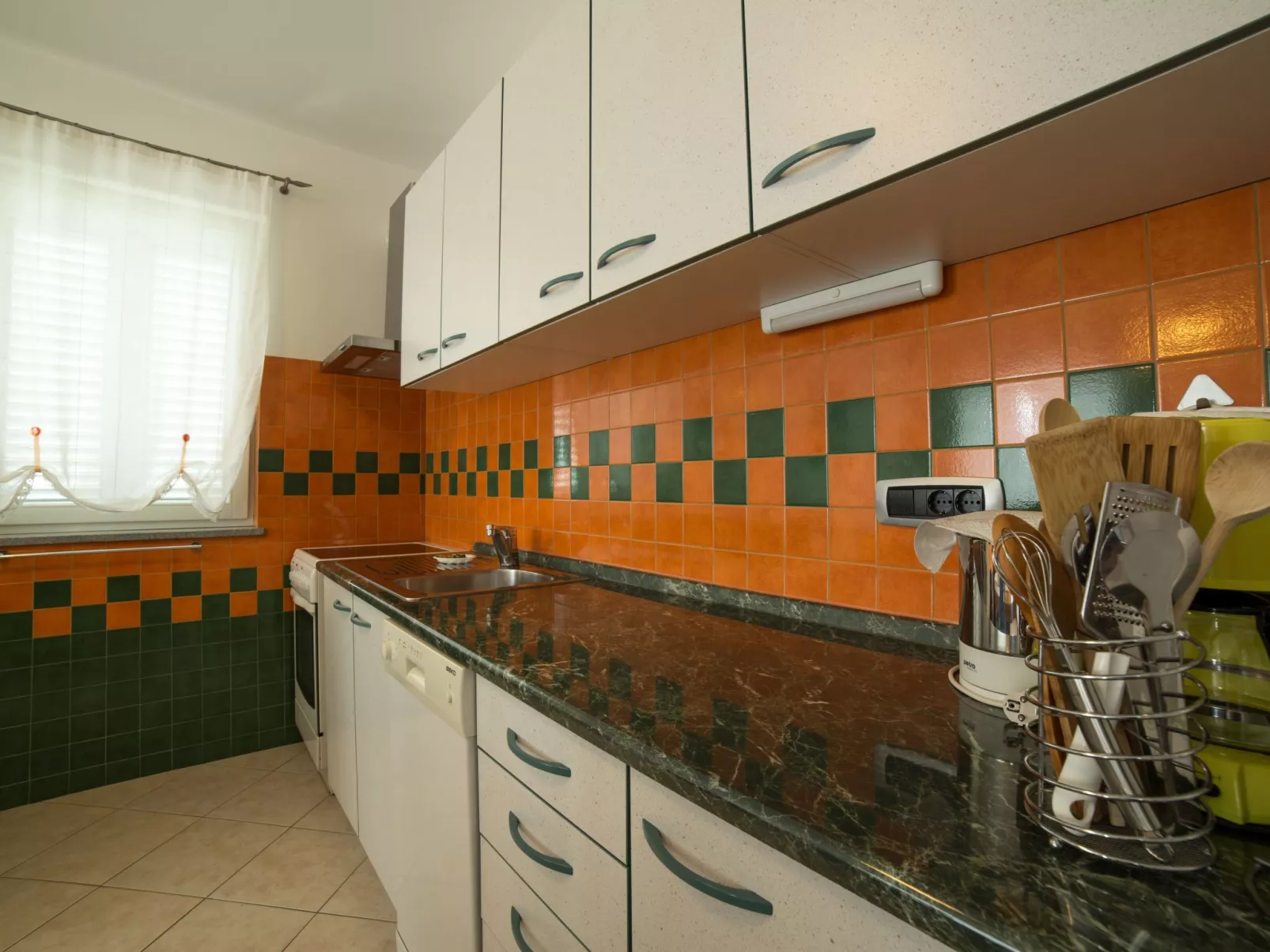 Wohnung mit Terrasse-Binnen