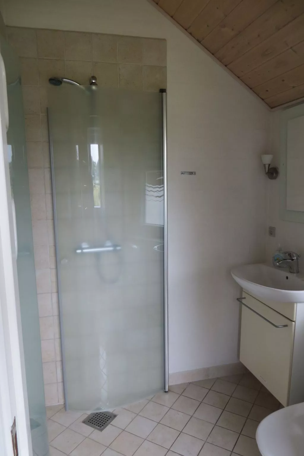 Modernes, geräumiges Haus mit großer Terrasse-Binnen