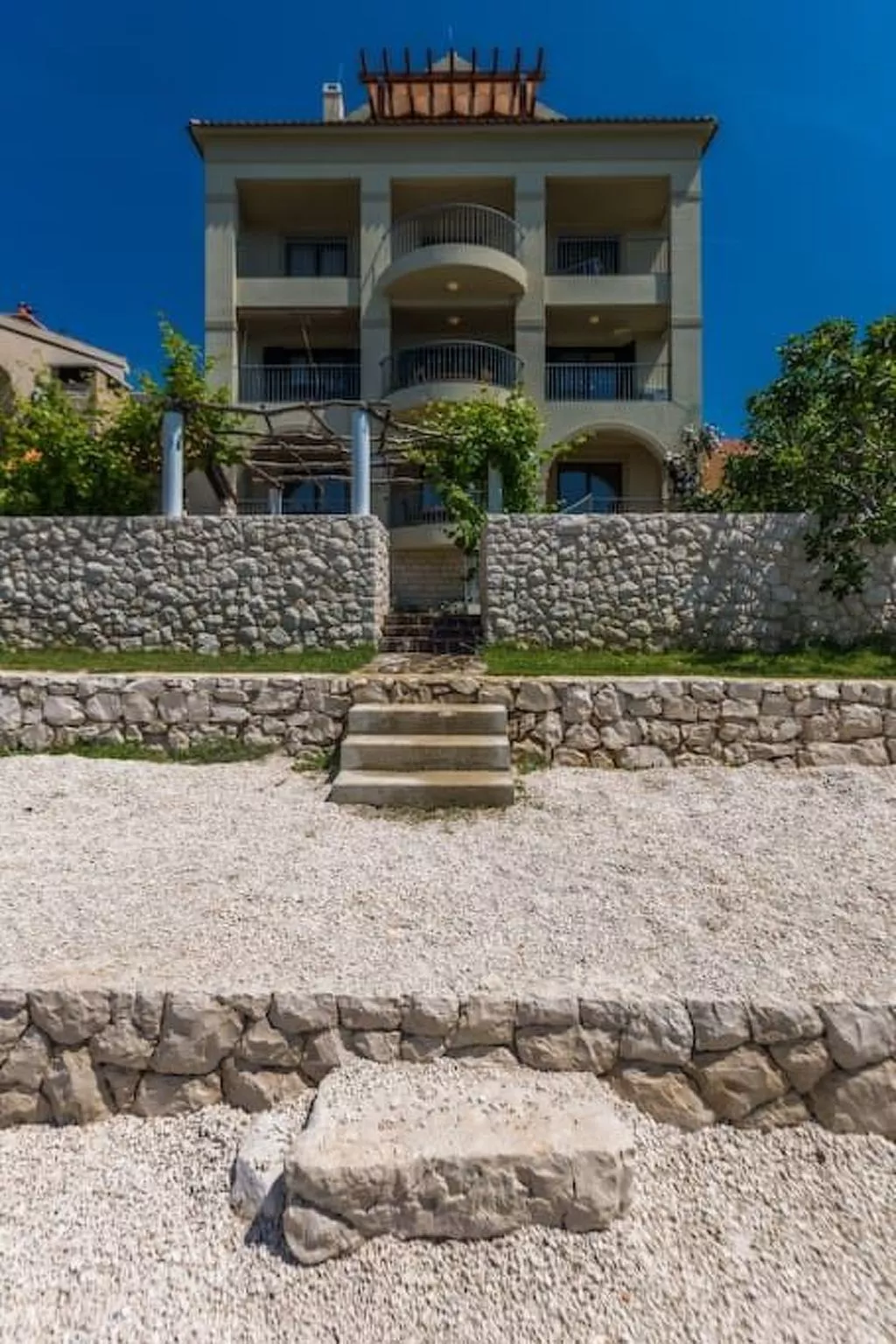 Wohnung mit Blick auf das Wasser-Buiten
