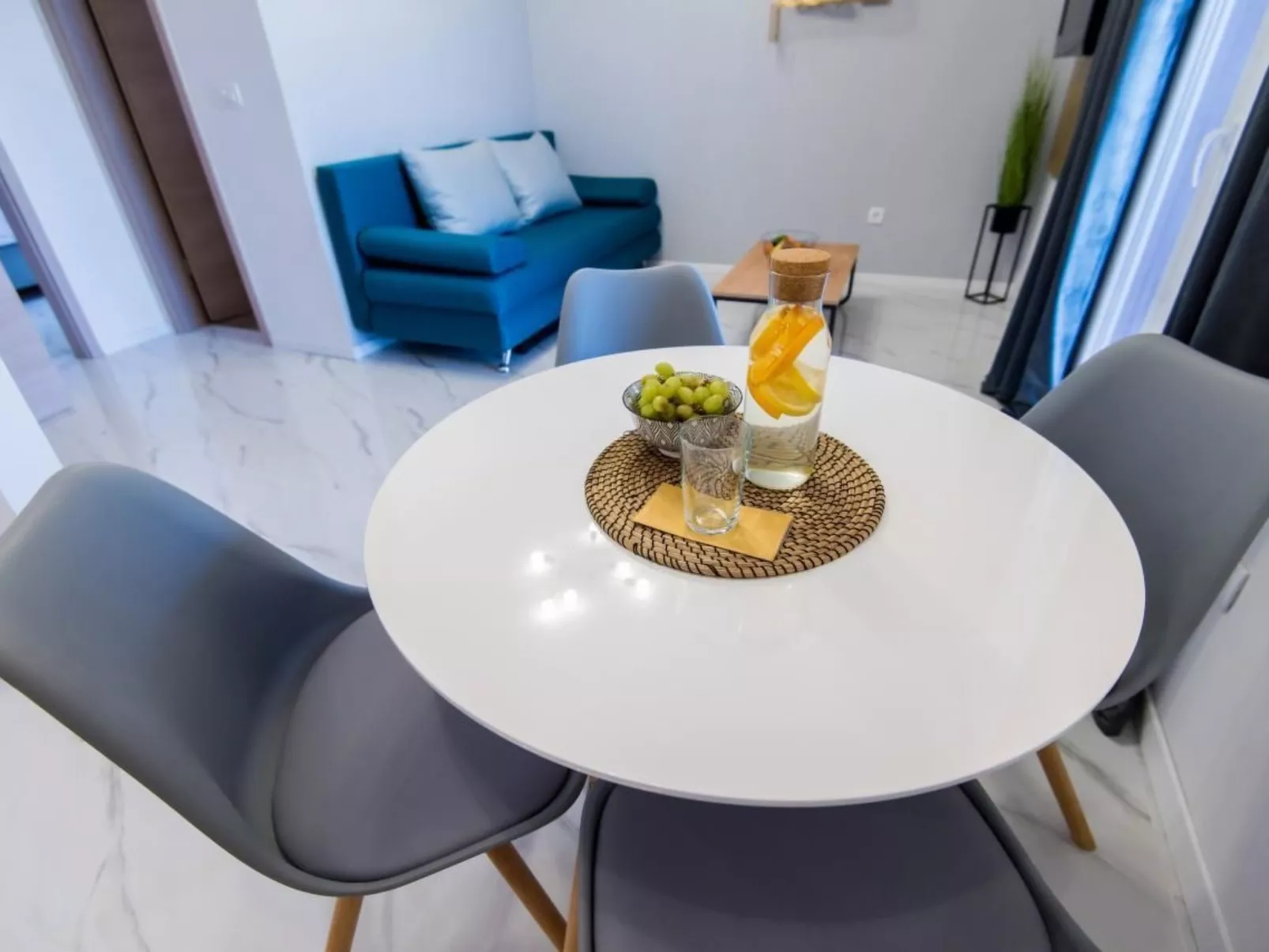 In Turanj mit Grill-Binnen