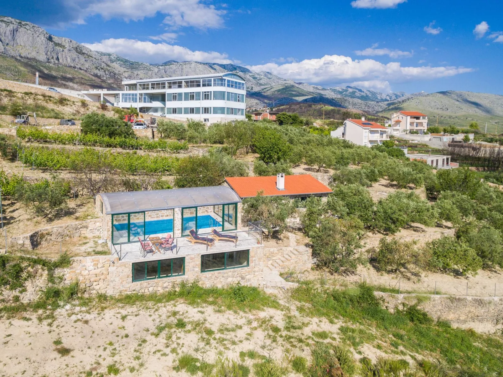 Ferienvilla Kalista mit Pool und tollem Ausblick-Buiten