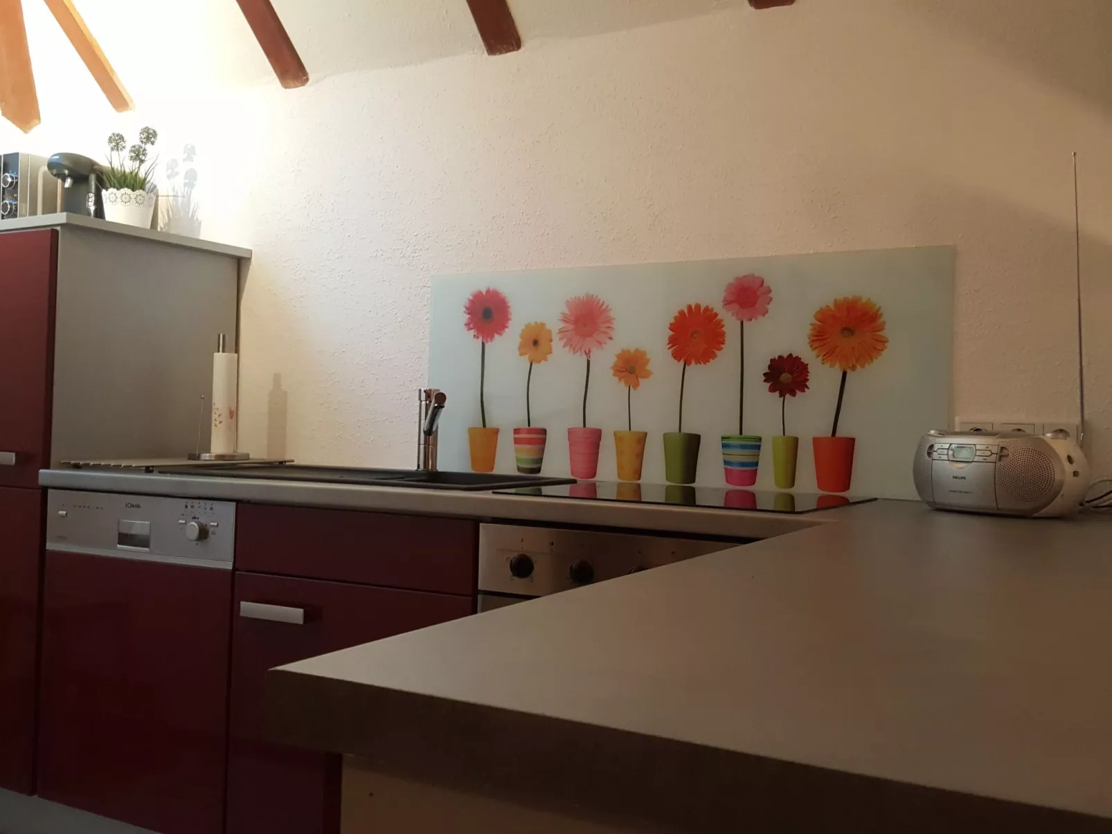 Idyllisches Ferienhaus mit Balkon und Garten-Image-tags.info