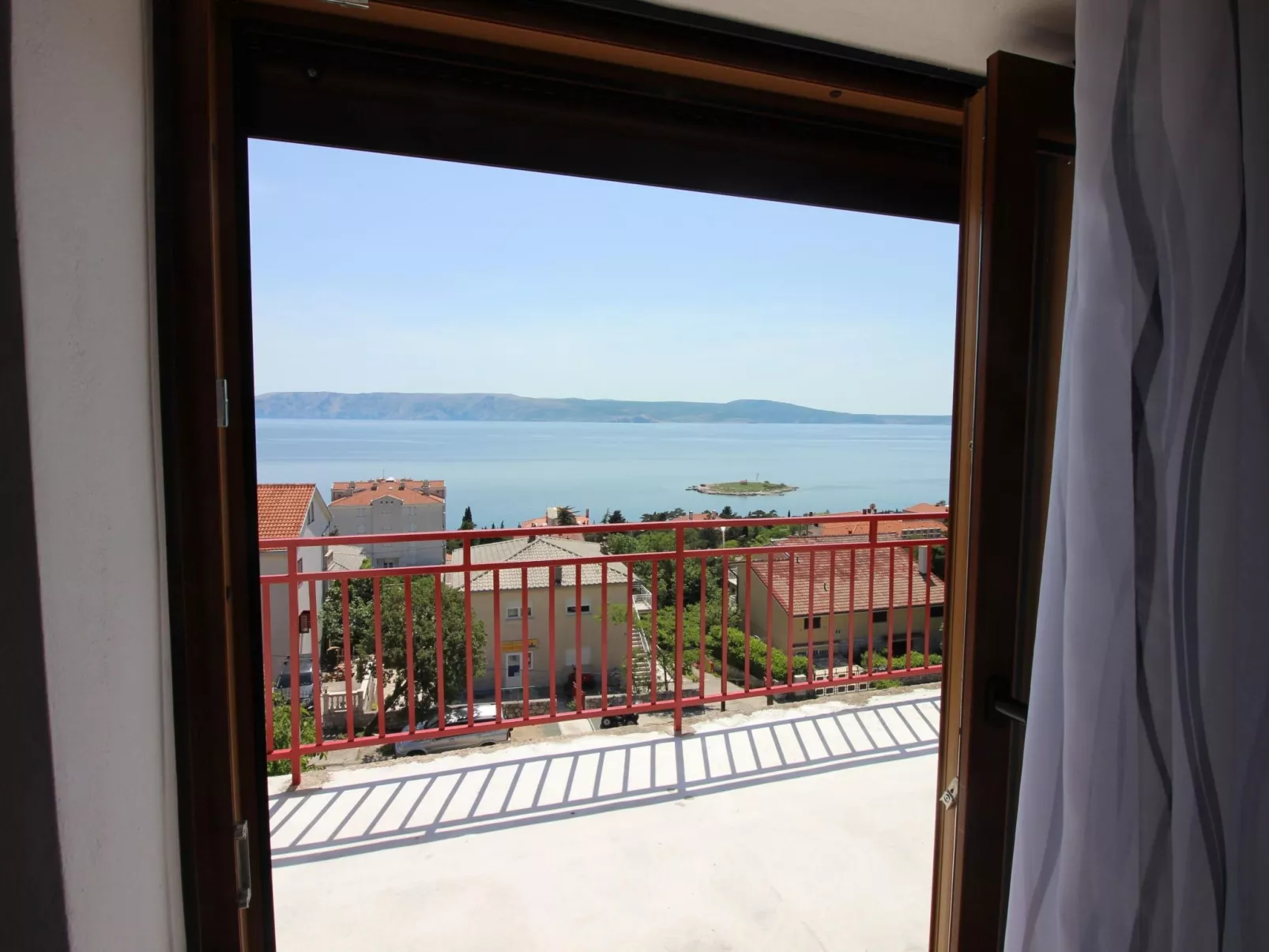 "Manda3" mit Blick auf das Wasser-Buiten