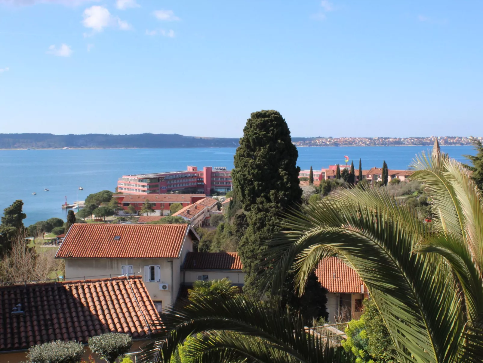 Appartement Deluxe mit Balkon und Meerblick-Buiten