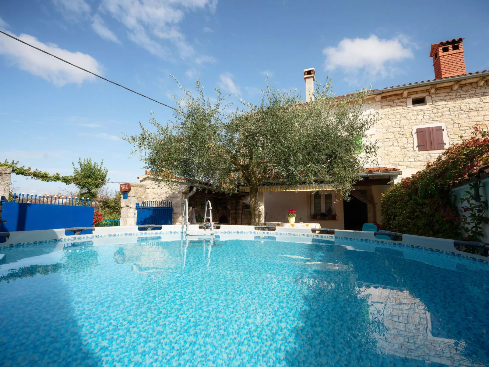 Wunderschönes Haus in Peresiji mit privatem Pool