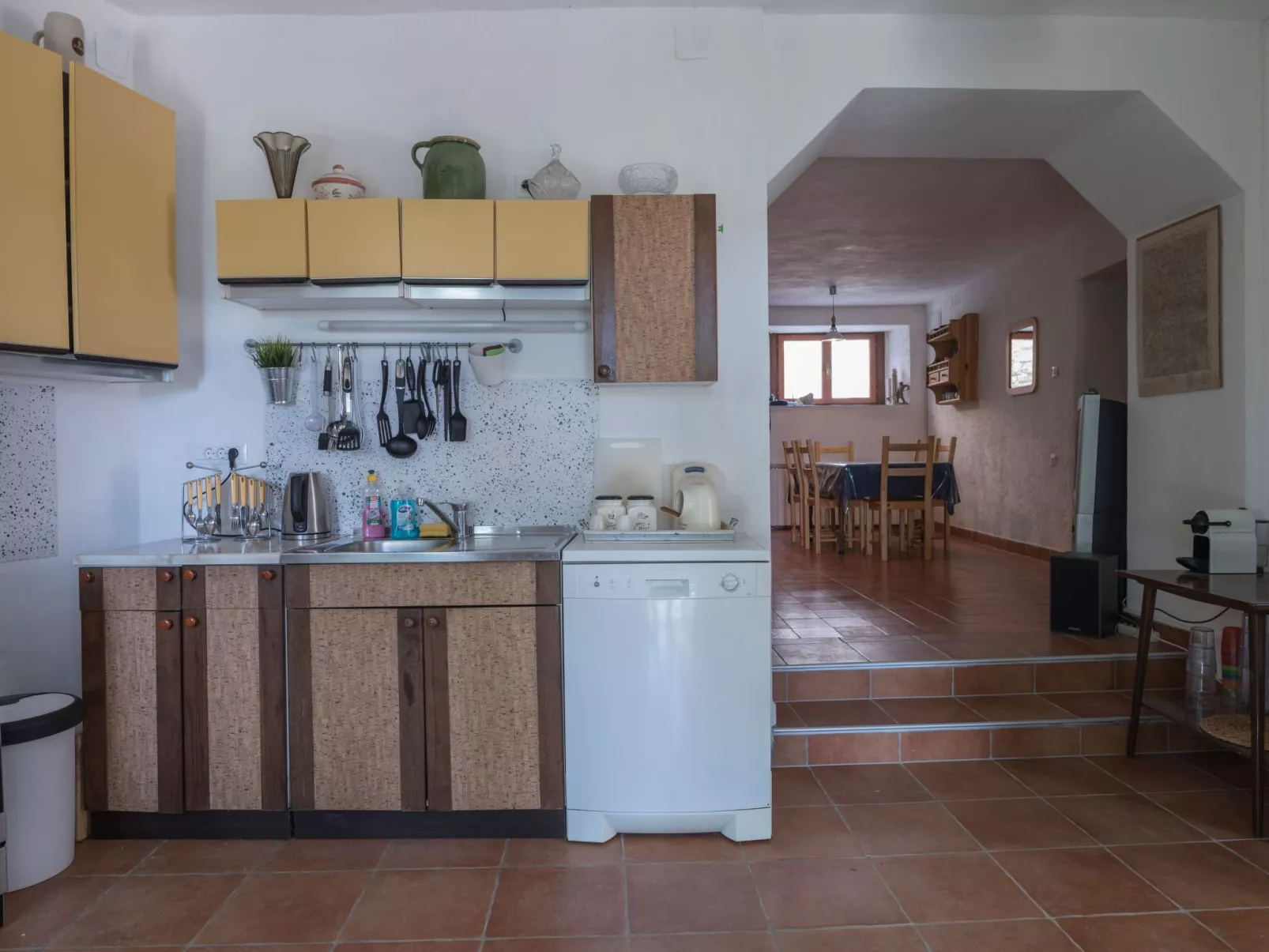 Wunderschön eingerichtete Villa mit Pool und Garten-Image-tags.info