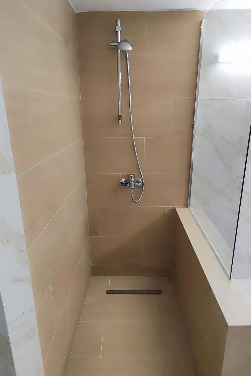 Theofanias Marmorhaus Meteora-Binnen