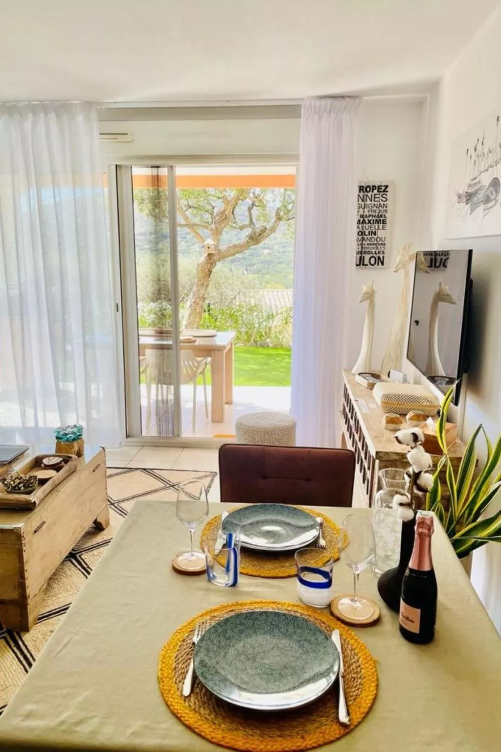 Domaine Sainte-Maxime Park -Grand T2-Binnen