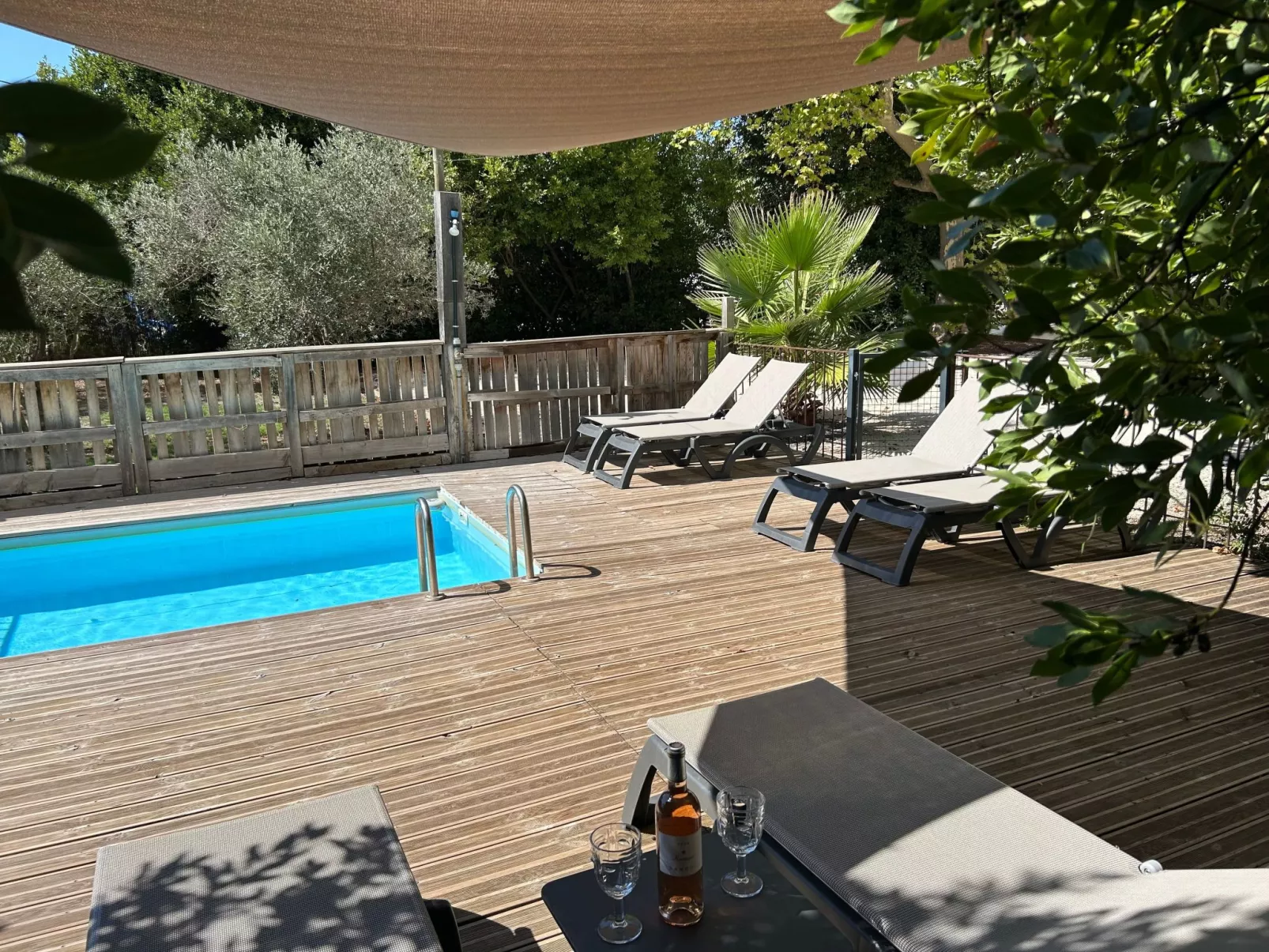 Villa-Mas des Lilas bei Coba in der Provence-Buiten