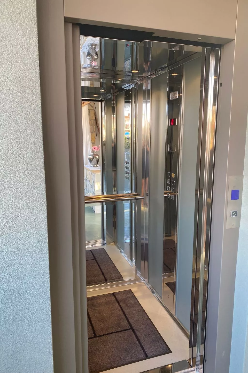 Studio-Appartement mit Balkon-Binnen