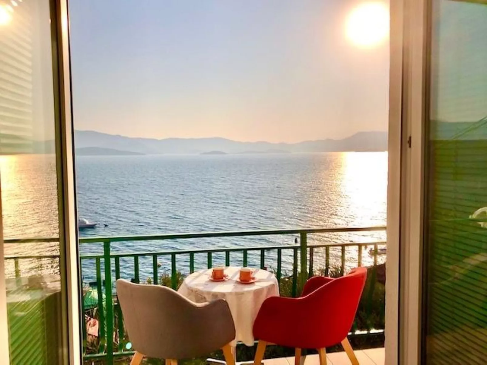 Angenehme Wohnung in Komarna mit privatem Parkplatz-Buiten