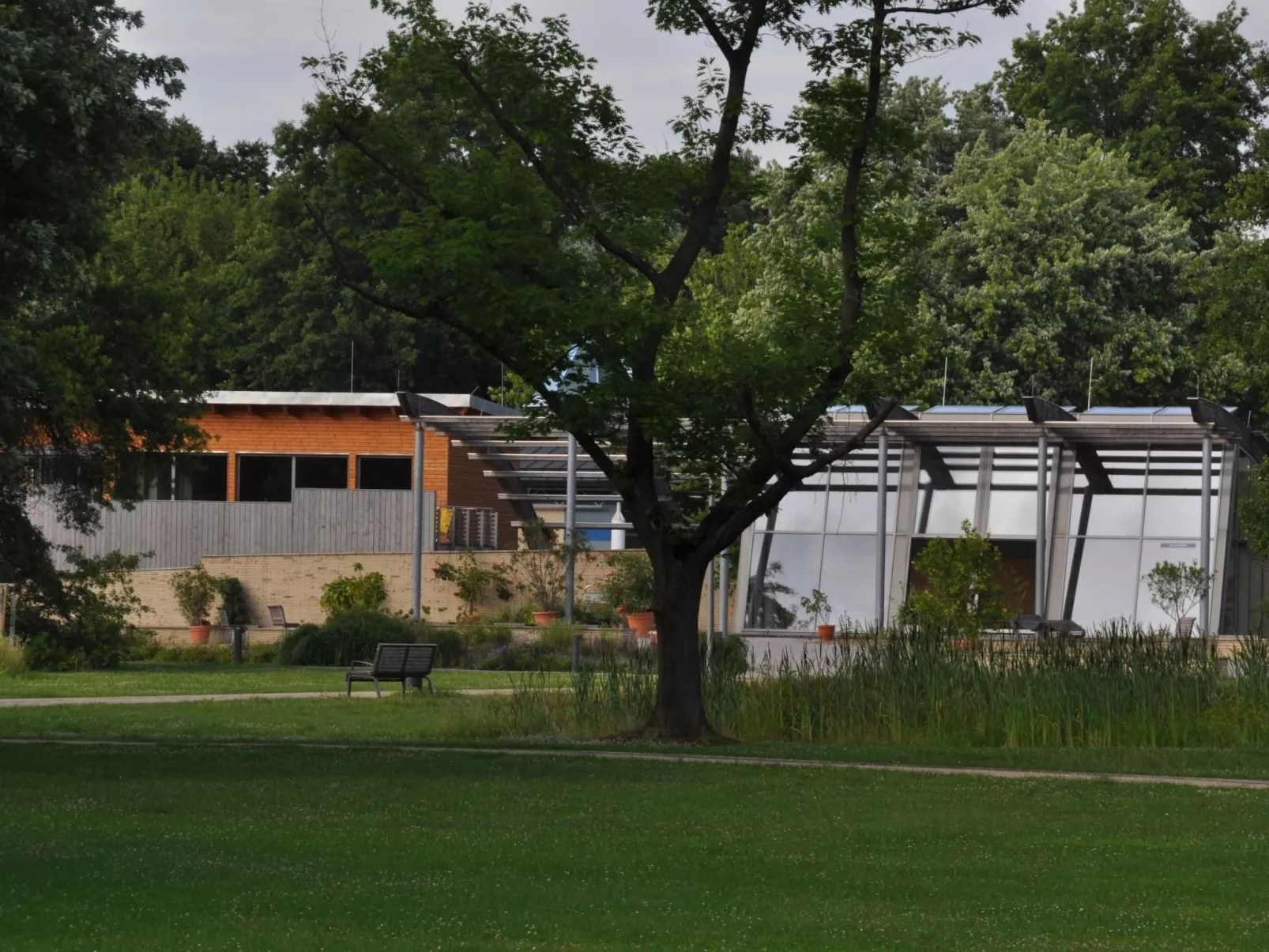 Rosalie - Ruhig - Zentral - Hochwertig-Buiten