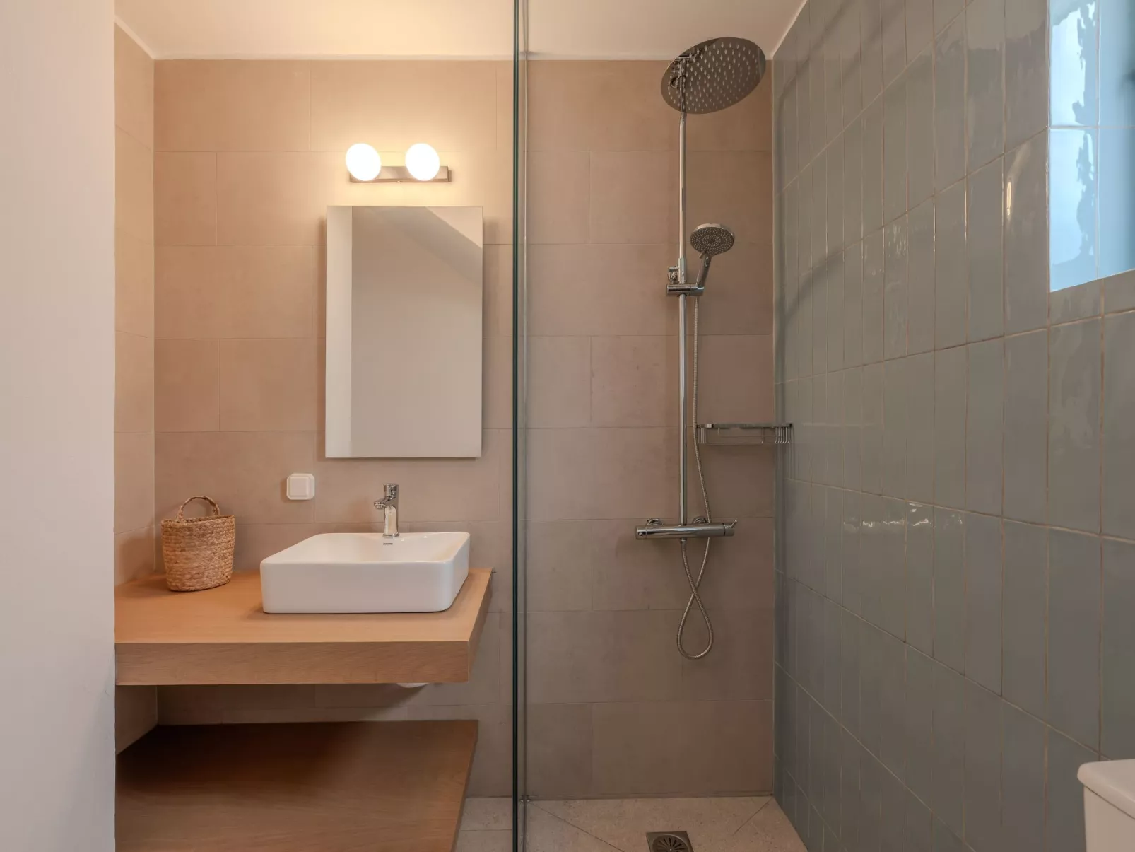 "Villa Chryssa" direkt am Strand-Binnen